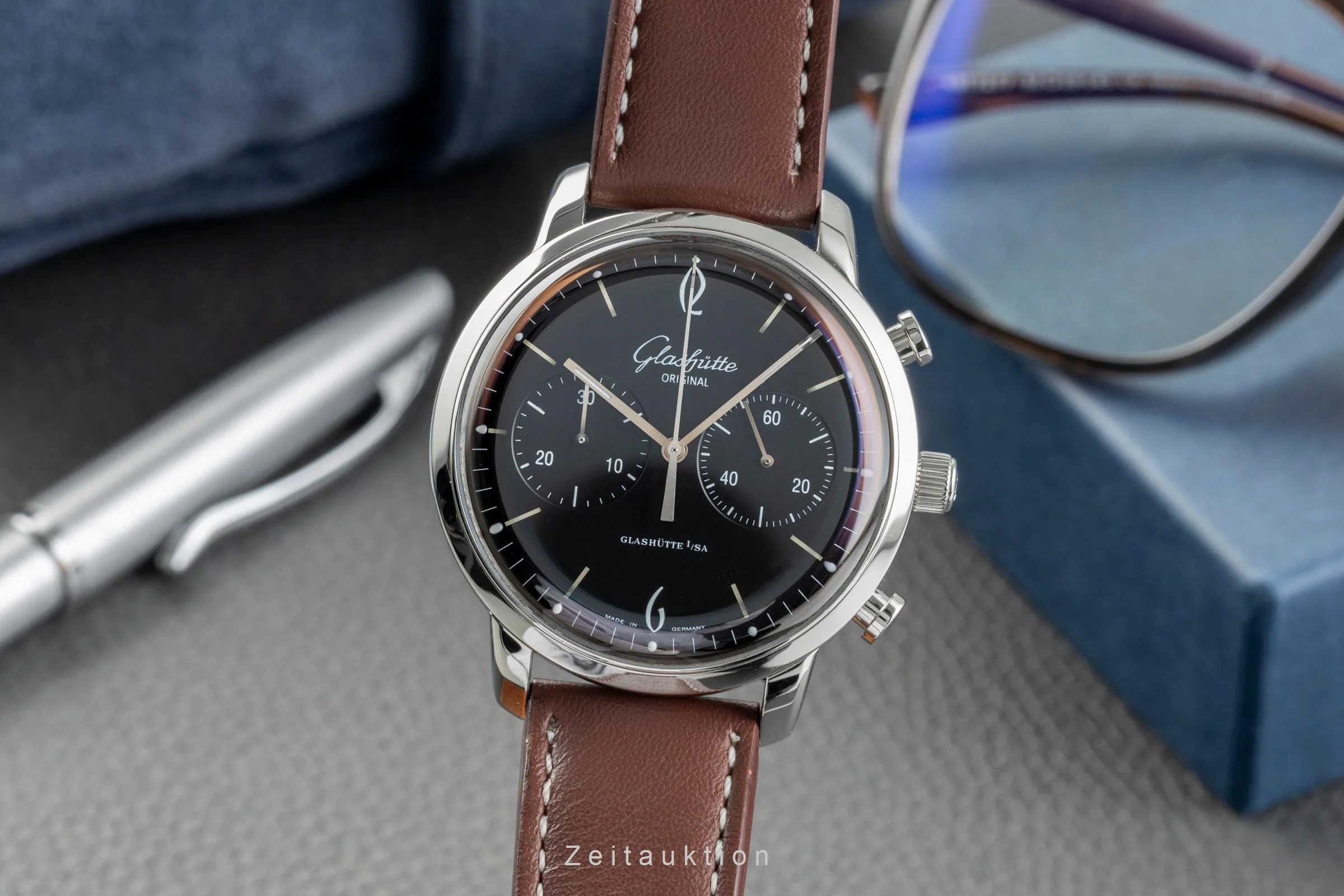 Glashütte Senator Sixties chronograph steel automatic men's watch 1-39-34-02-22-04  [2504844] - Image 2