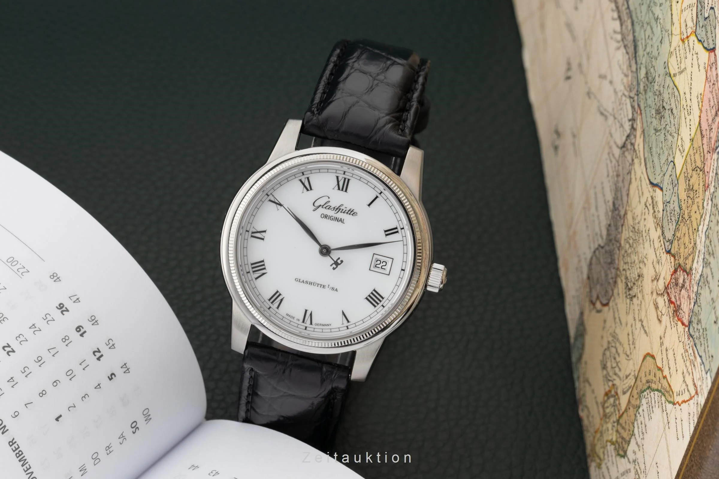 Glashütte Senator steel automatic men's watch 39-11-03-03-04 LP: 9000EUR  [2300229] - Image 2