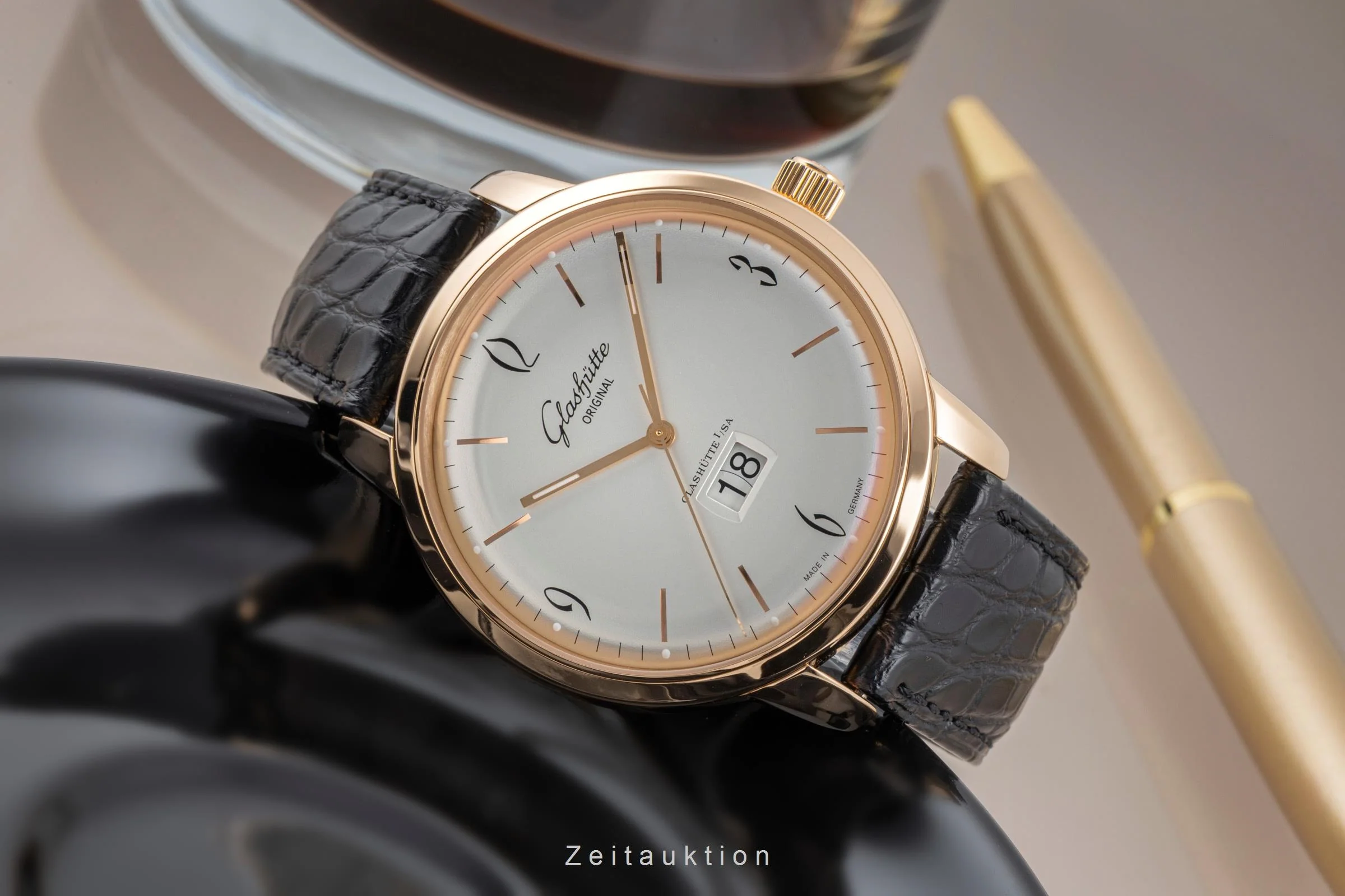 Glashütte Sixties 18 ct red gold automatic men's watch 2-39-47-01-01-04 LP: 18200EUR  [2506753] - Image 3