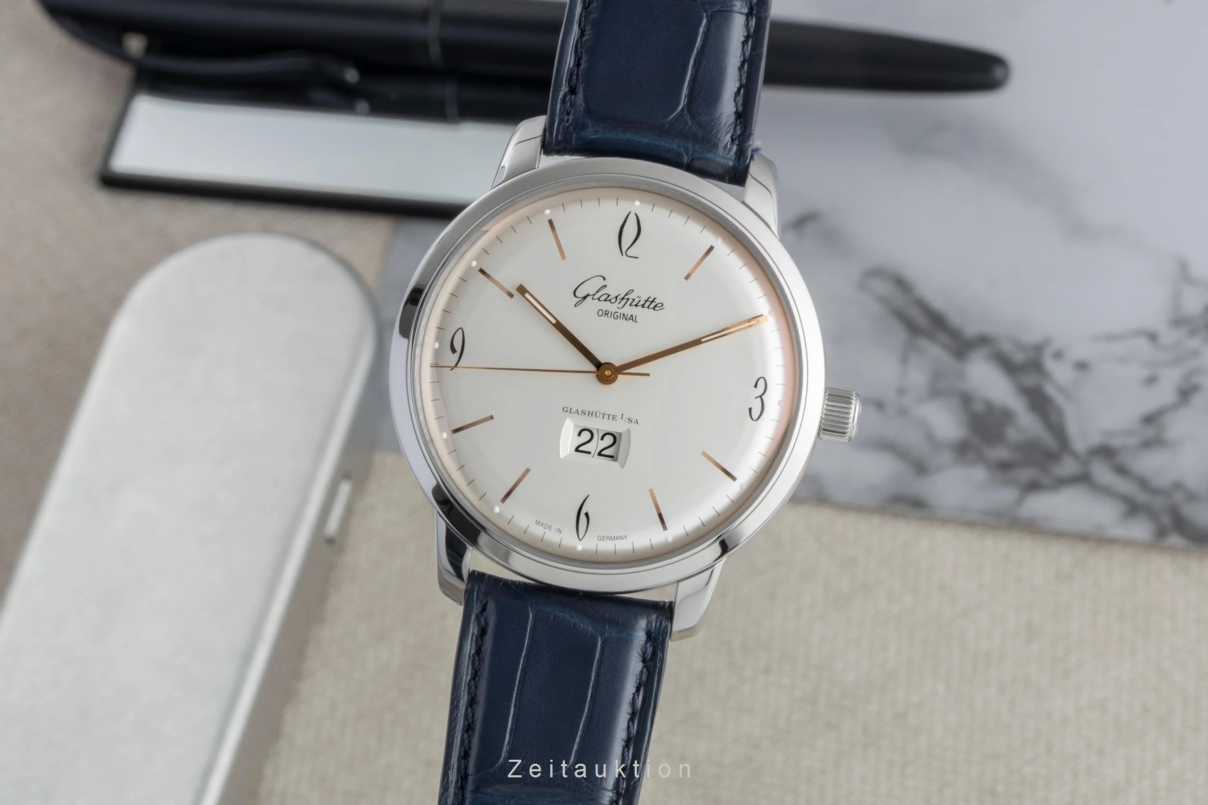 Glashütte Sixties steel automatic men's watch 2-39-47-01-02-04 LP: 8800EUR  [2505448] - Image 2