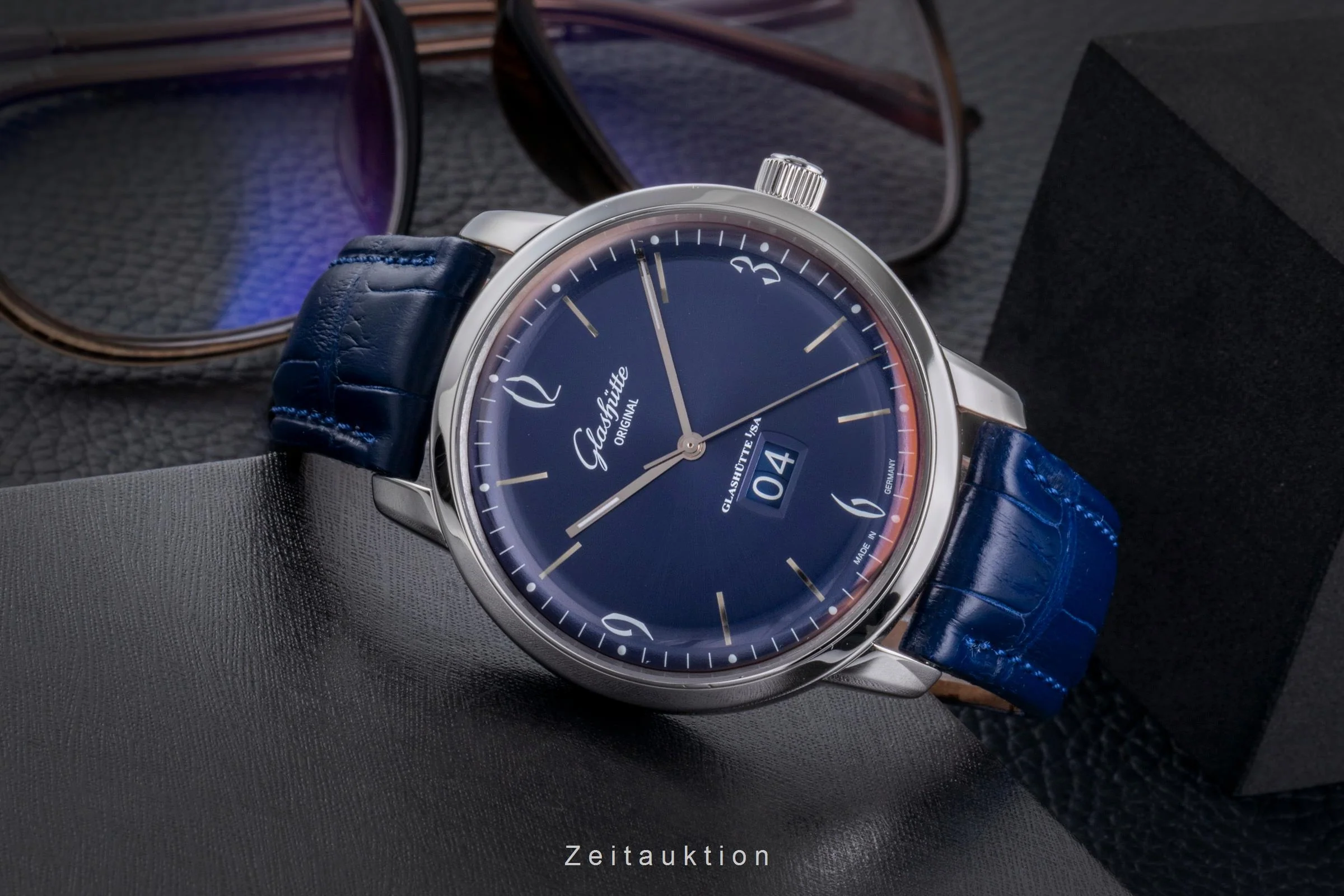 Glashütte Sixties steel automatic men's watch 39-47-06-02-04 LP: 8800EUR  [2600122] - Image 3