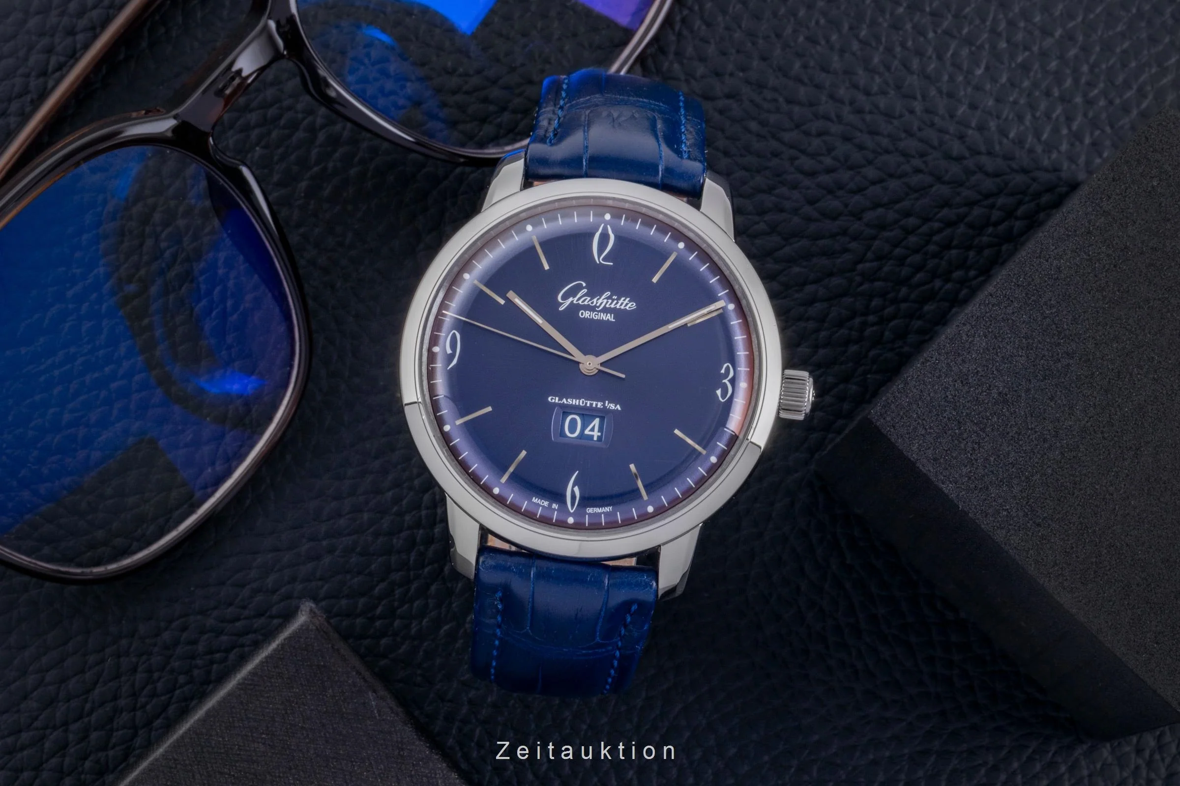 Glashütte Sixties steel automatic men's watch 39-47-06-02-04 LP: 8800EUR  [2600122] - Image 4