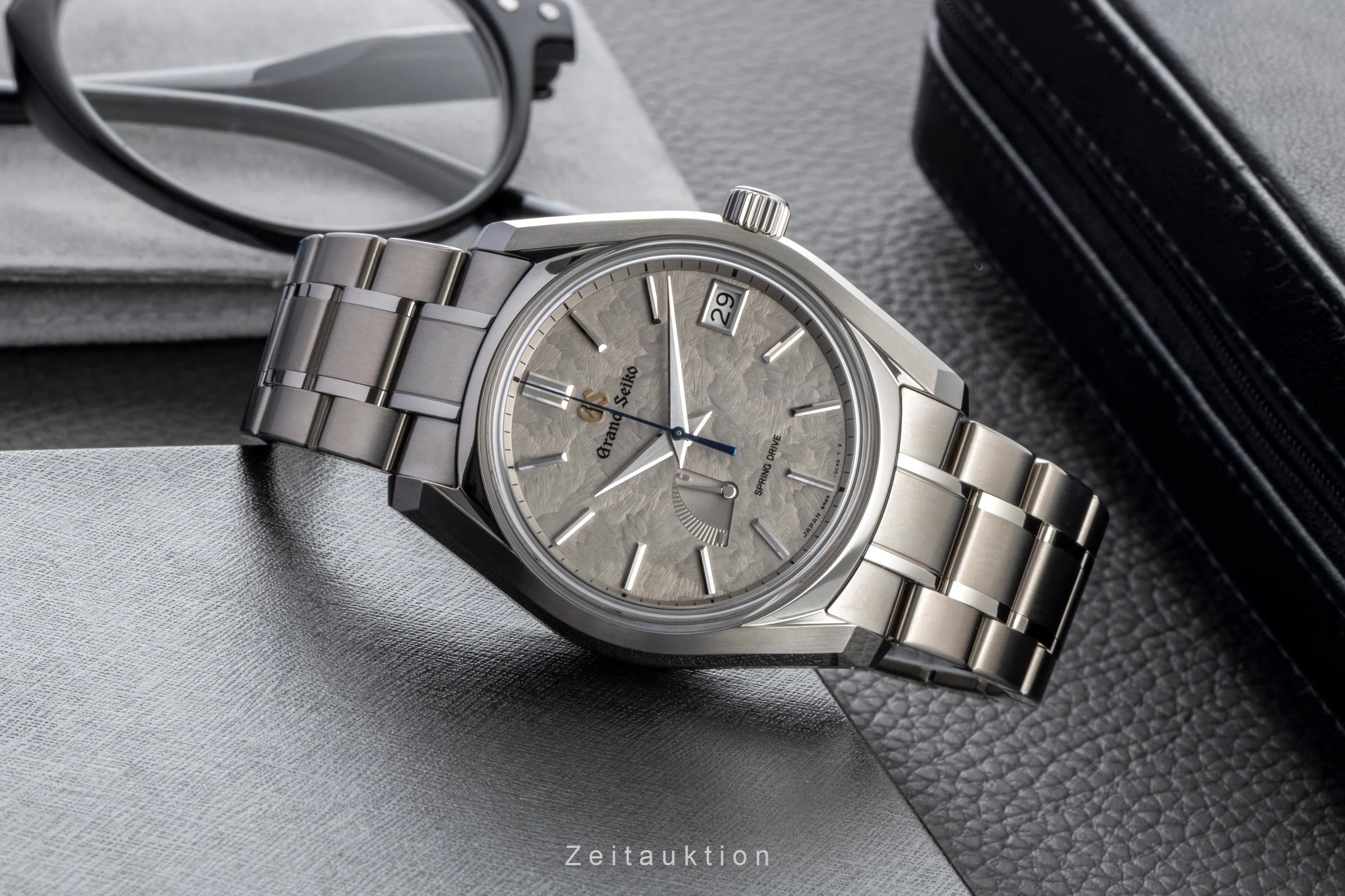 Grand Seiko Heritage Collection titanium automatic men's watch SBGA445/SBGA415 LP: 7500EUR  [2600762] - Image 3