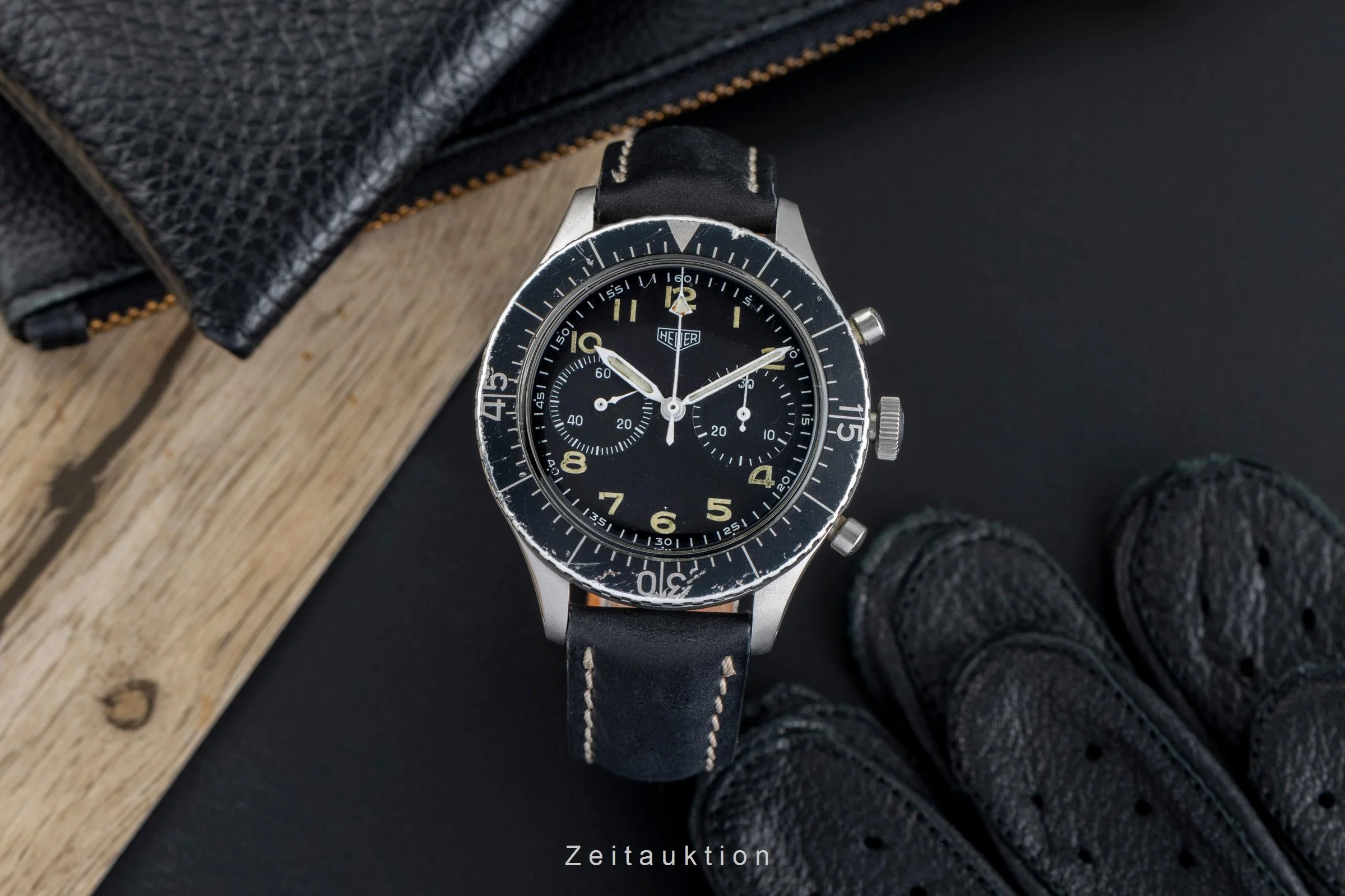 Heuer Bundeswehr chronograph steel manual winding men's watch 1550 SG Vintage  [2503963] - Image 4