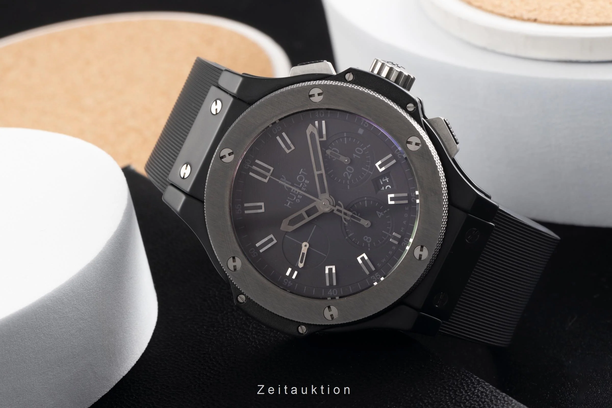Hublot Big Bang chronograph ceramic / titanium automatic men's watch 301.CK.1140.RX  [2503819] - Image 3