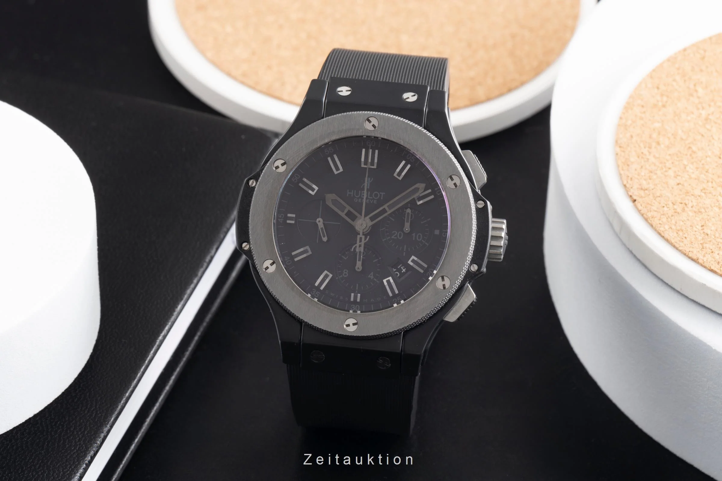 Hublot Big Bang chronograph ceramic / titanium automatic men's watch 301.CK.1140.RX  [2503819] - Image 4