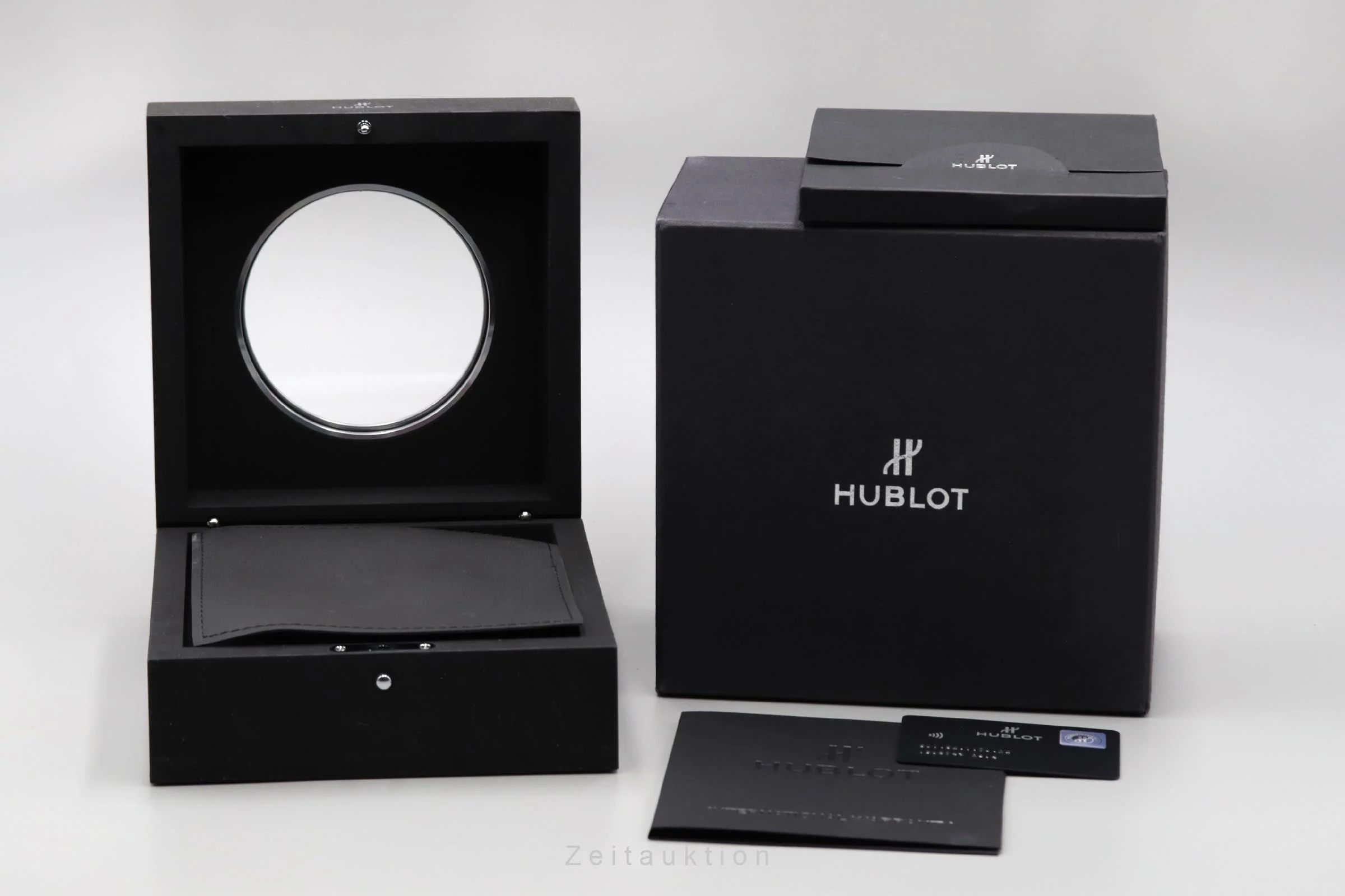 Hublot Big Bang chronograph steel / titanium automatic men's watch 301.SX.1170.RX LP: 12800EUR  [2203236] - Image 8