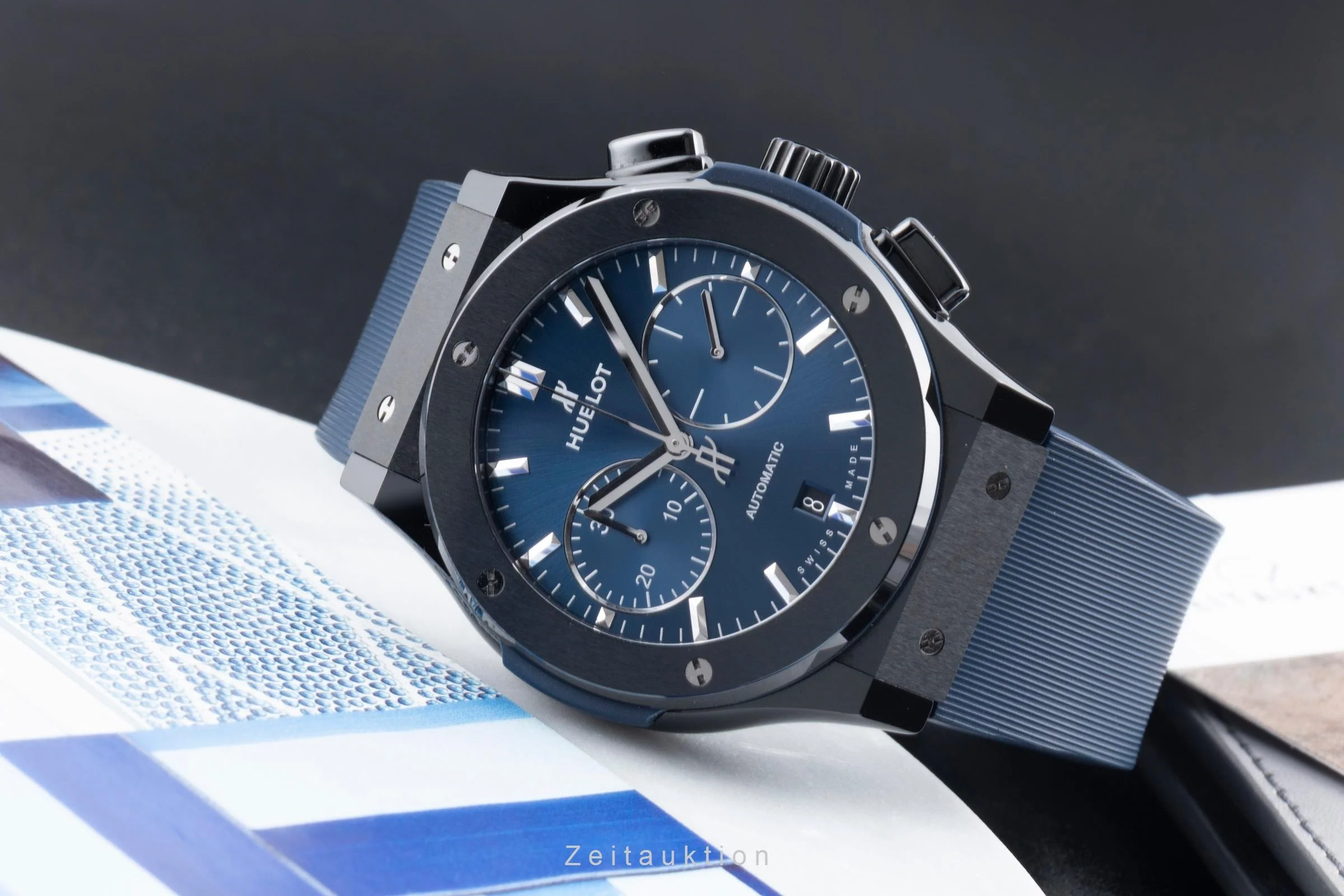 Hublot Classic Fusion chronograph ceramic automatic men's watch 521.CM.7170.RX LP: 13200EUR  [2600537] - Image 3