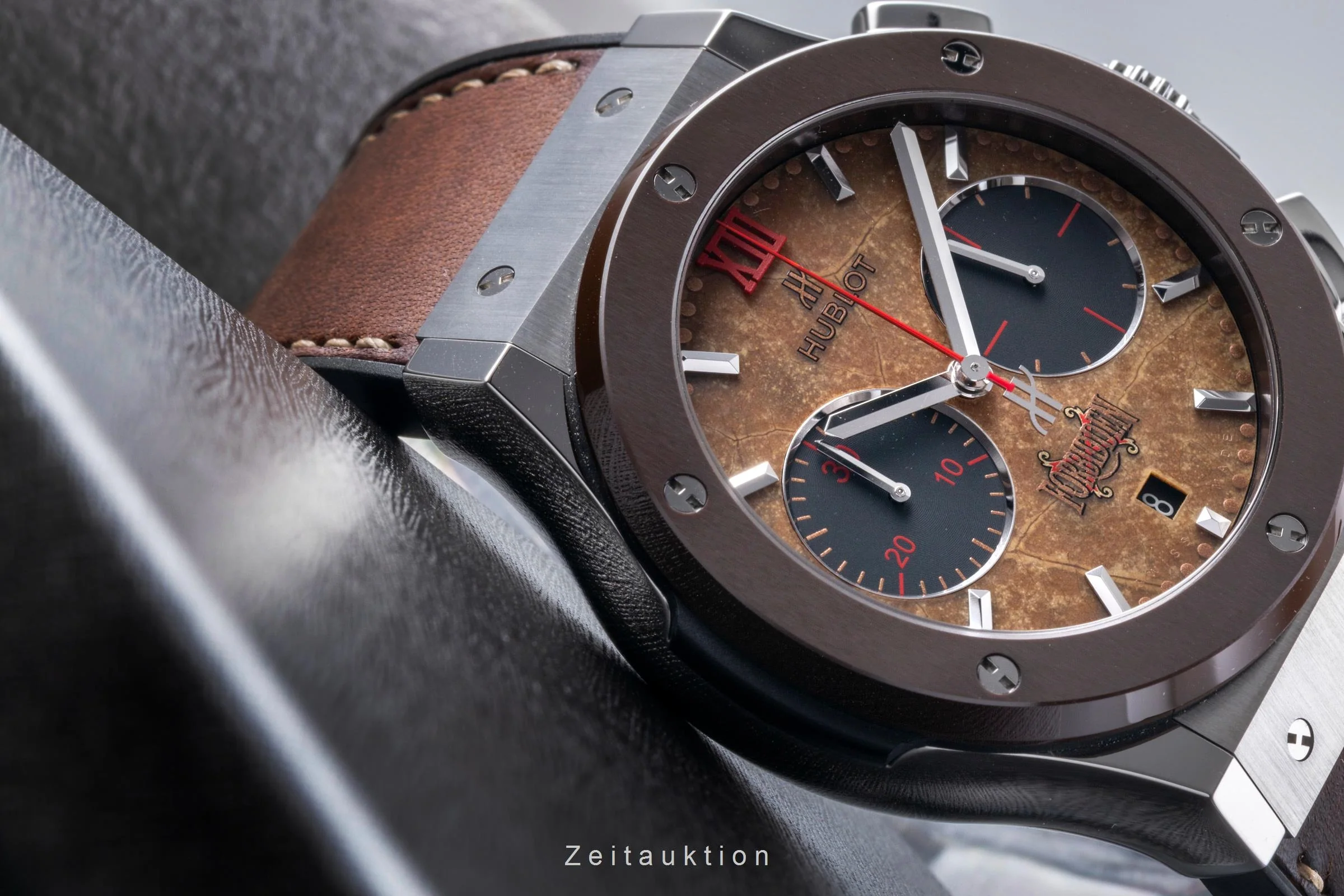 Hublot Classic Fusion chronograph ceramic / titanium automatic men's watch 521.NC.0589.VR.OPX14 Limited  [2506399] - Image 14