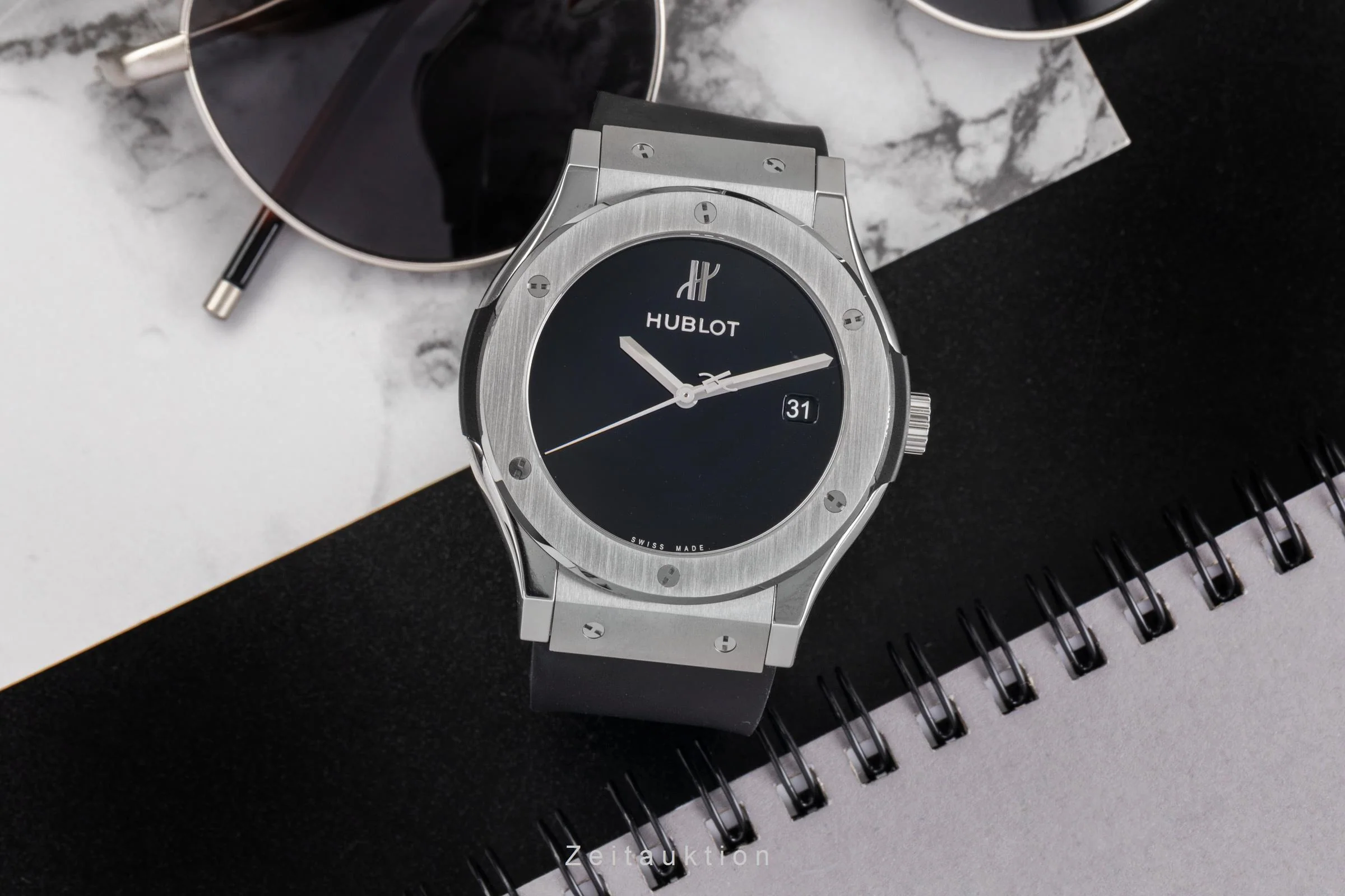 Hublot Classic Fusion titanium automatic men's watch 511.NX.1270.RX.MDM40 LP: 7900EUR Limited  [2400203] - Image 4