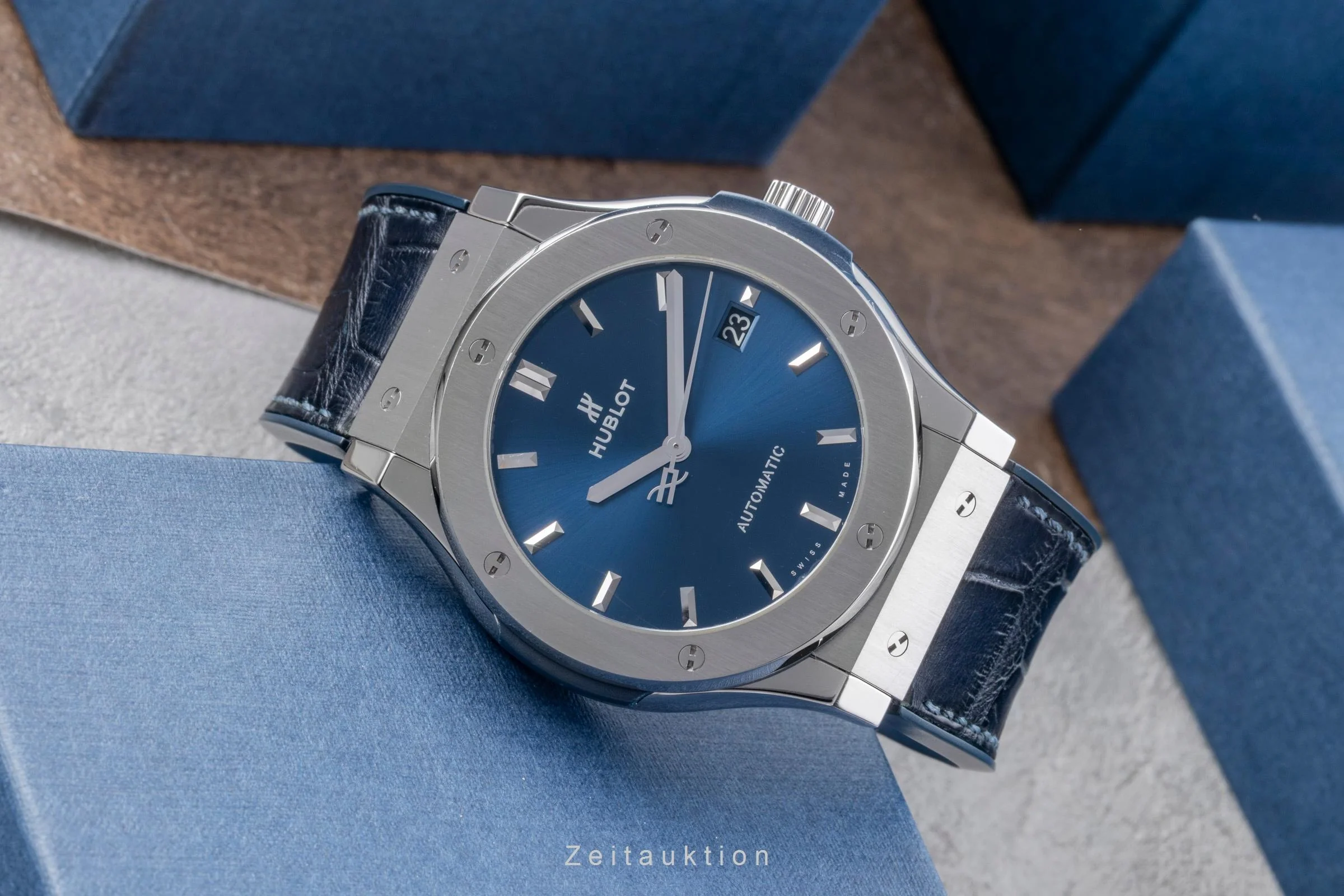 Hublot Classic Fusion titanium automatic men's watch 511.NX.7170.LR LP: 8200EUR  [2506045] - Image 3