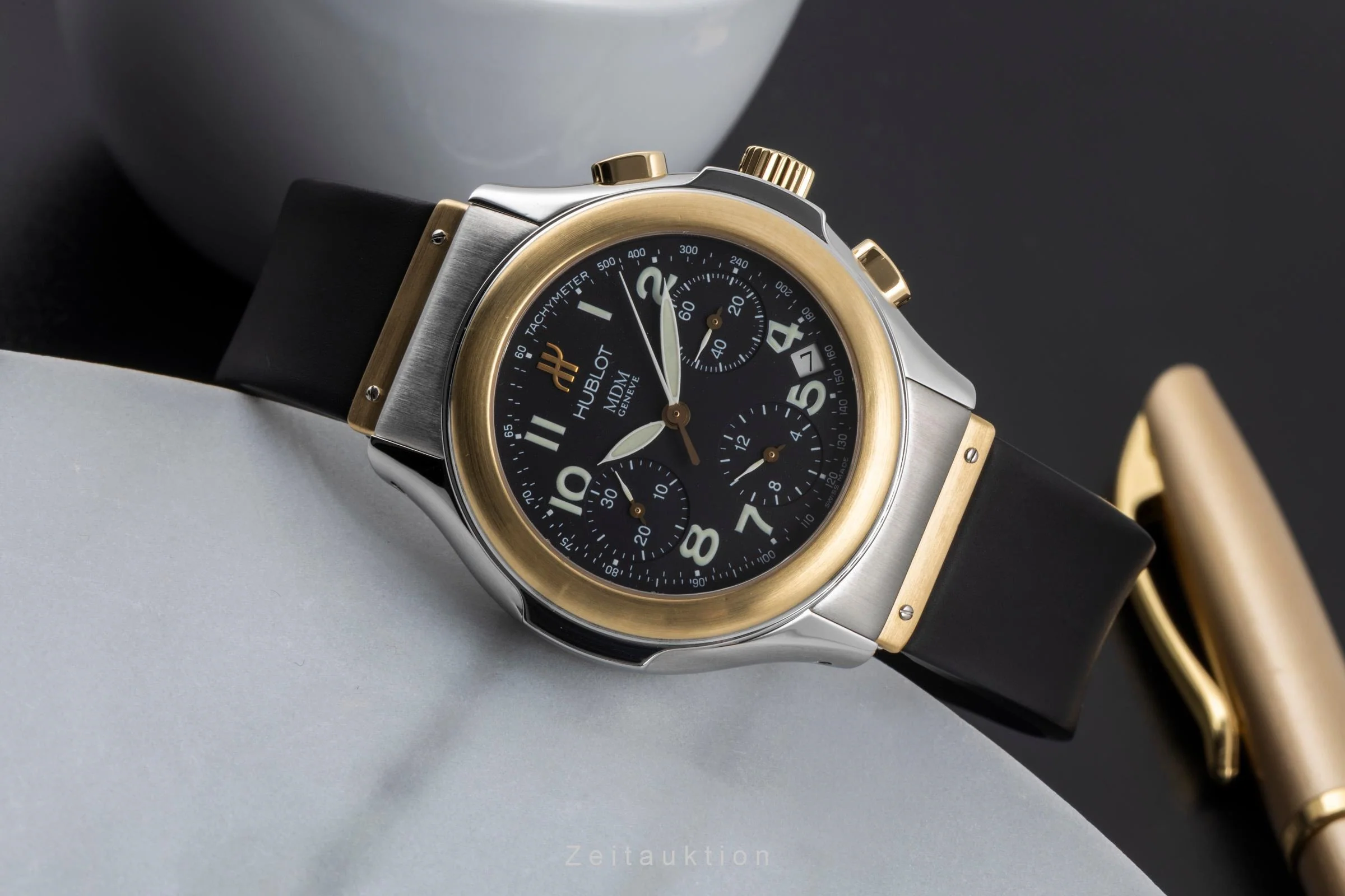 Hublot MDM chronograph steel / gold automatic men's watch 1810.2  [2504009] - Image 3