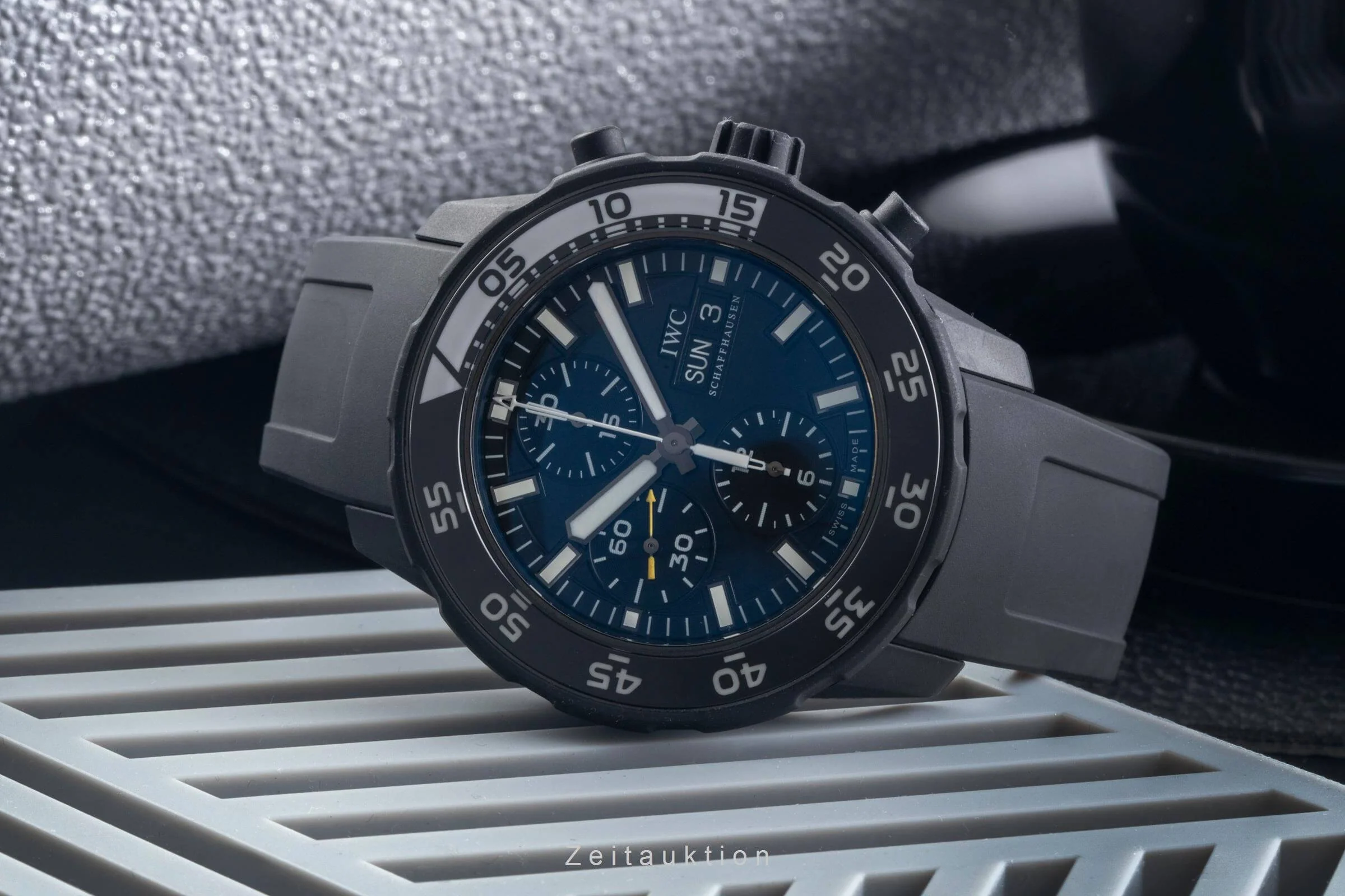 IWC Aquatimer chronograph Steel / rubber automatic men's watch IW376705 LP: 11700EUR  [2501073] - Image 3