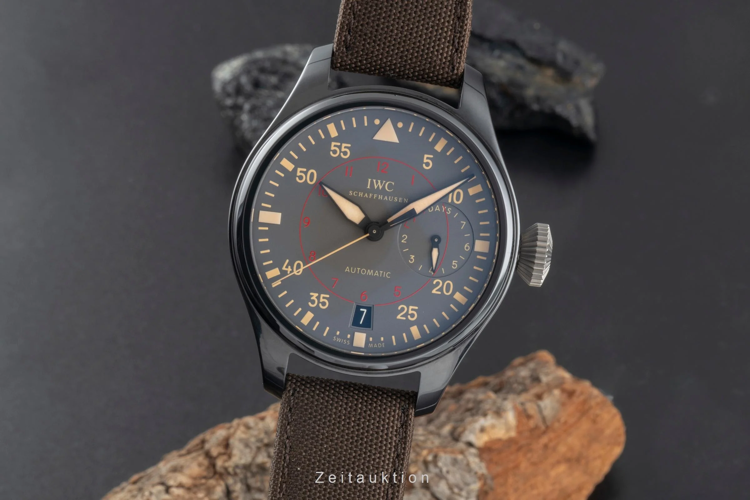 IWC Big Pilot ceramic / titanium automatic men's watch IW501902 LP: 16900EUR  [2505663] - Image 2