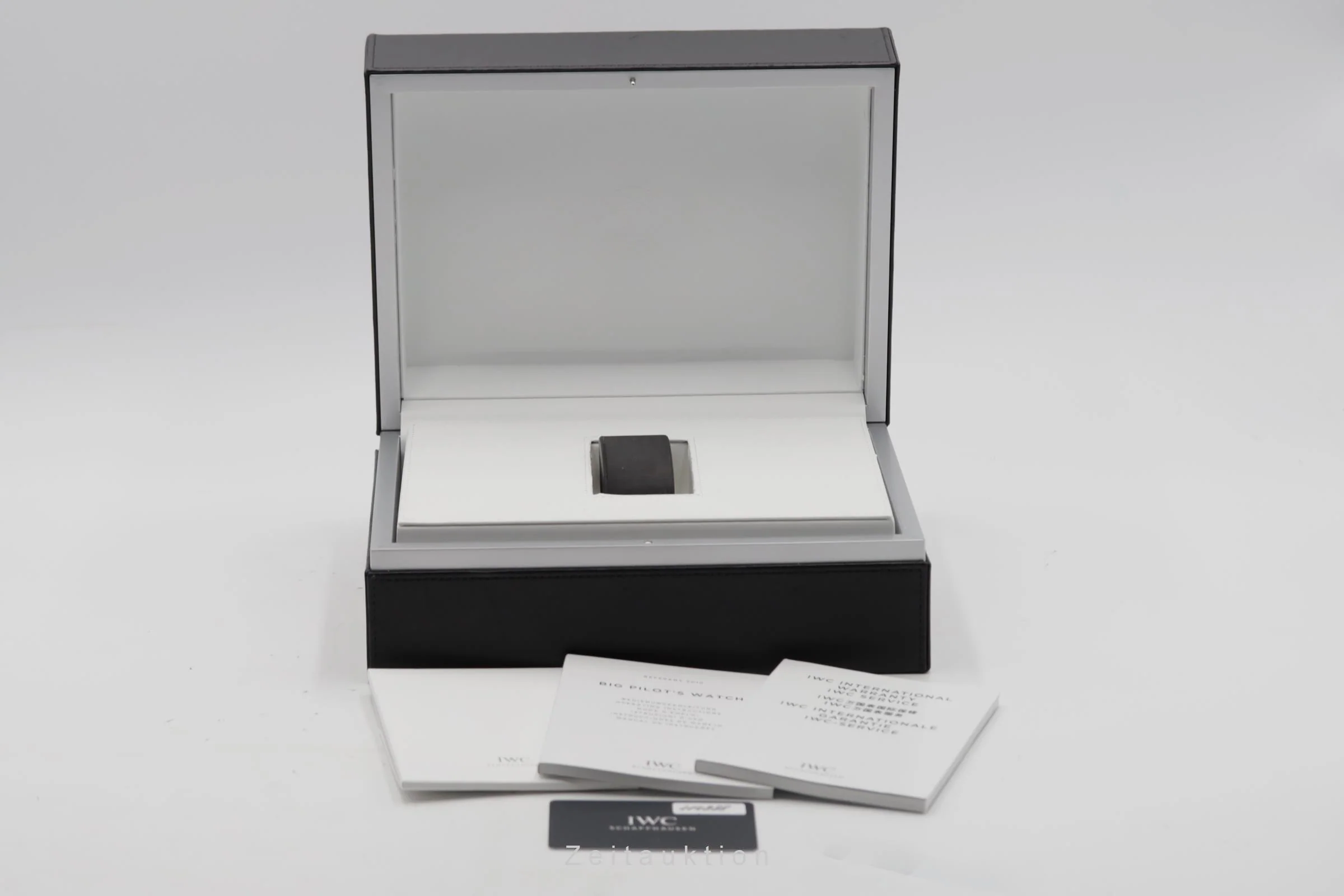 IWC Big Pilot titanium automatic men's watch IW501004 LP: 16000EUR  [2600312] - Image 9