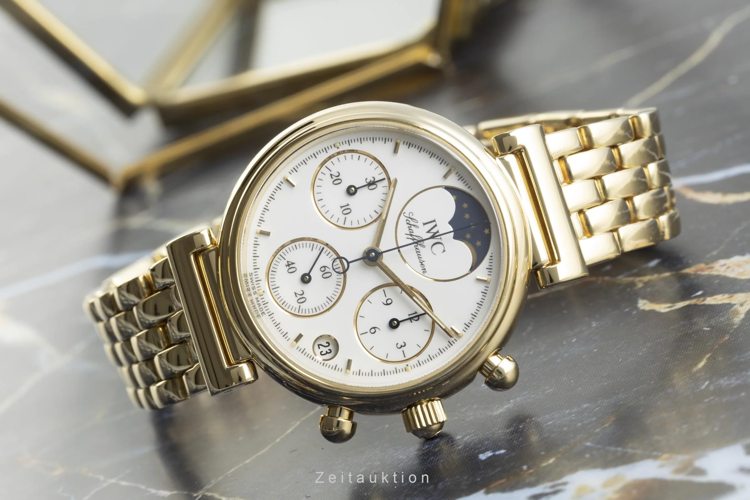 IWC Da Vinci chronograph 18 ct gold quartz women's watch 3735  [2108497] - Image 2