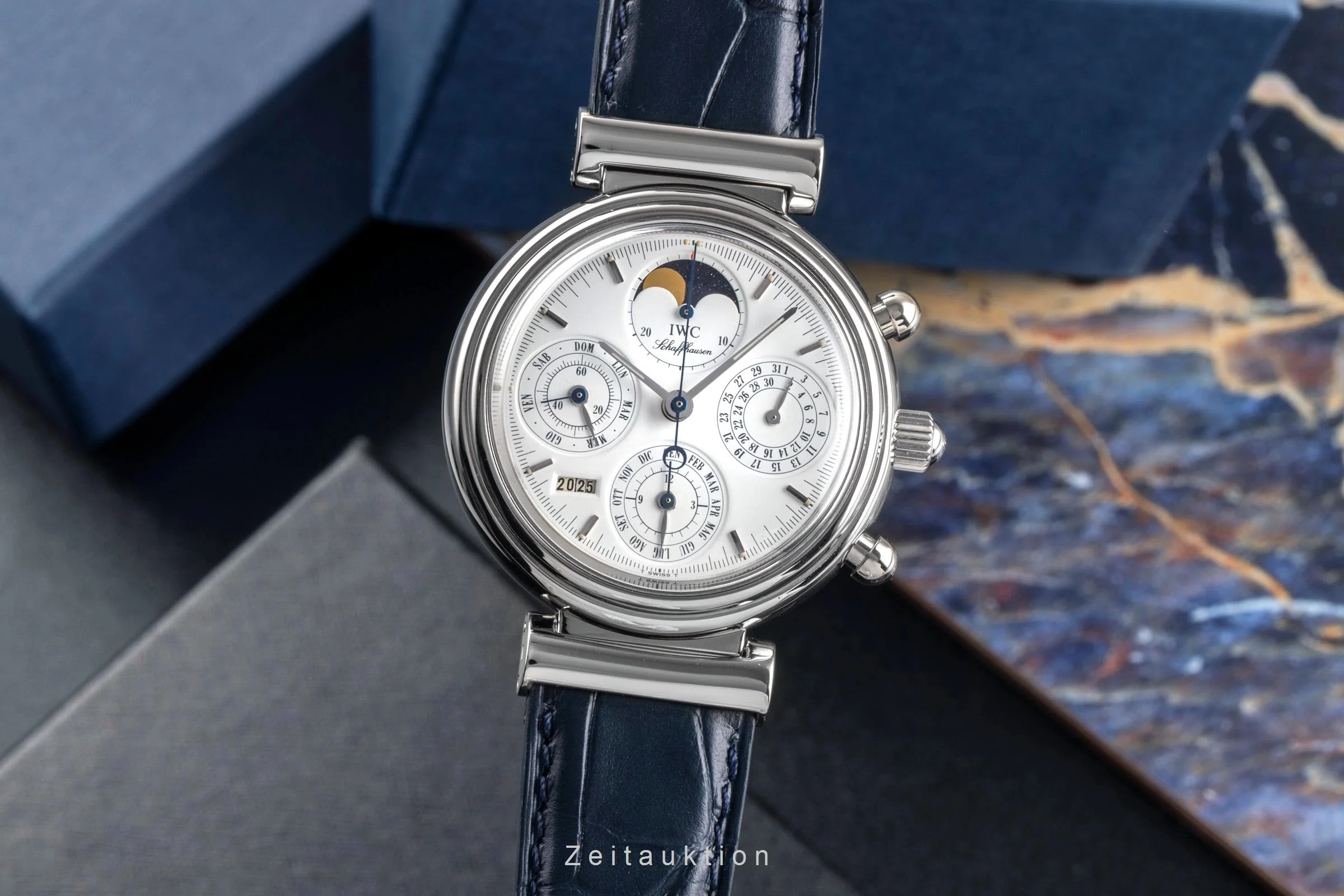 IWC Da Vinci chronograph 18 ct white gold automatic men's watch IW375007  [2502983] - Image 2