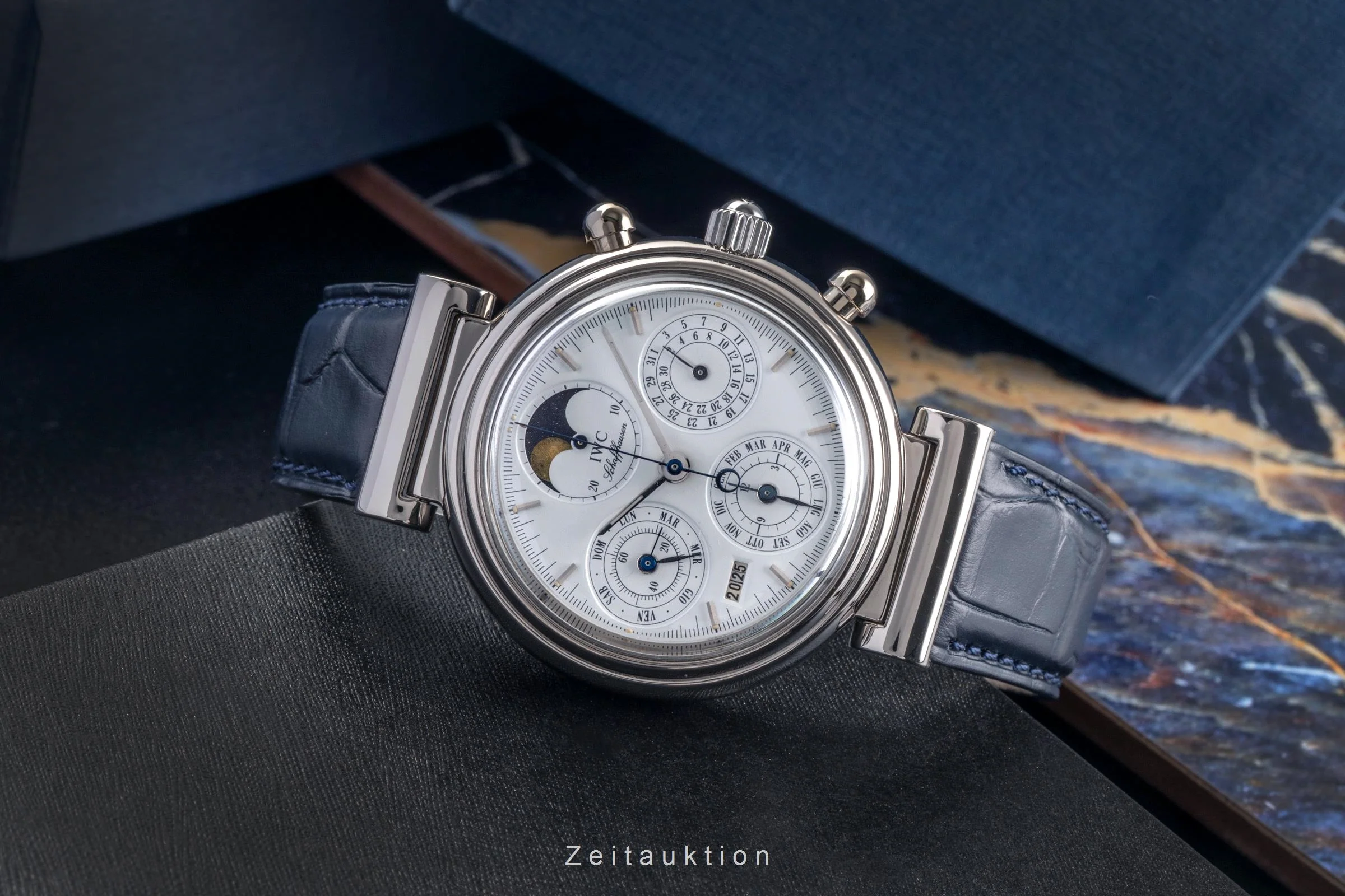 IWC Da Vinci chronograph 18 ct white gold automatic men's watch IW375007  [2502983] - Image 3