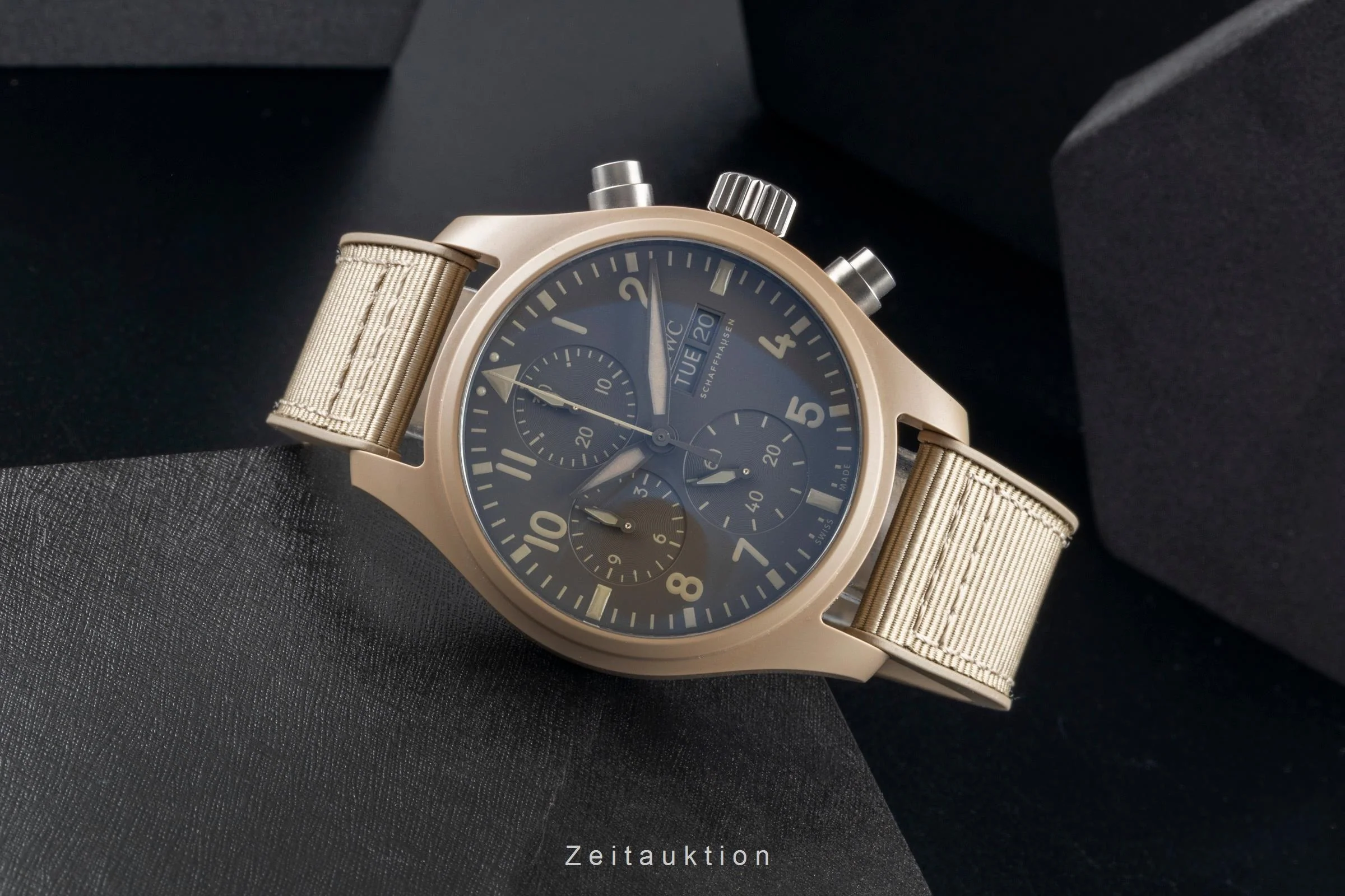 IWC Fliegerchronograph chronograph ceramic / titanium automatic men's watch IW389402 LP: 12700EUR  [2506779] - Image 3