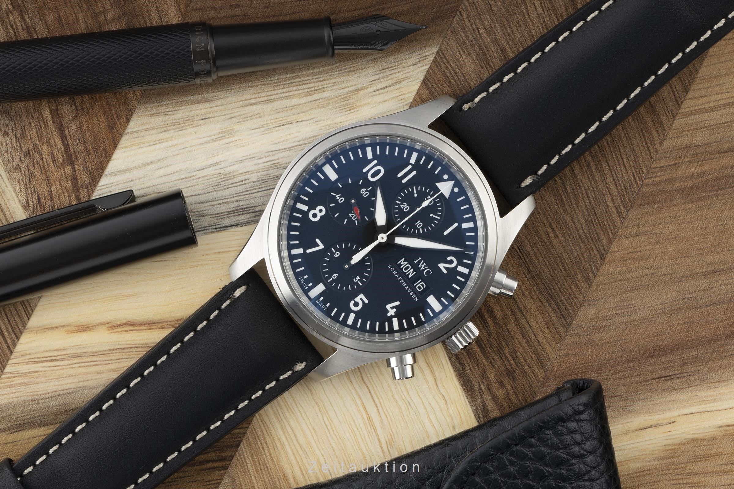 IWC Fliegeruhr chronograph steel automatic men's watch IW3717 LP: 6250EUR  [2203674] - Image 2