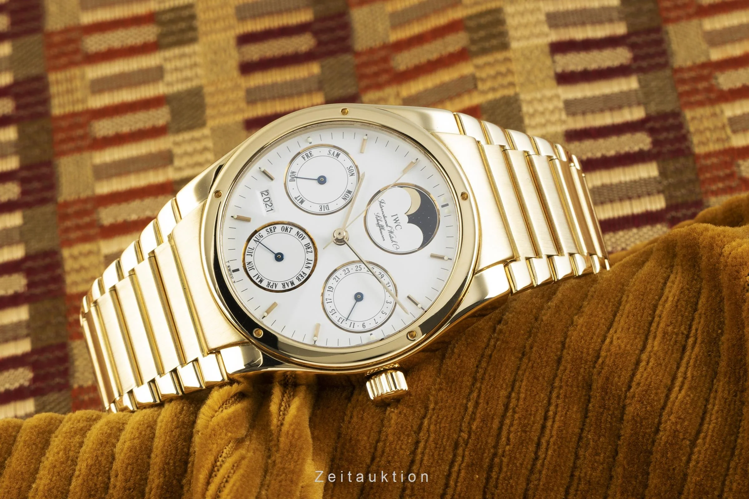 IWC Ingenieur 18 ct gold automatic men's watch 9240 LP: 49200EUR  [2108492] - Image 2