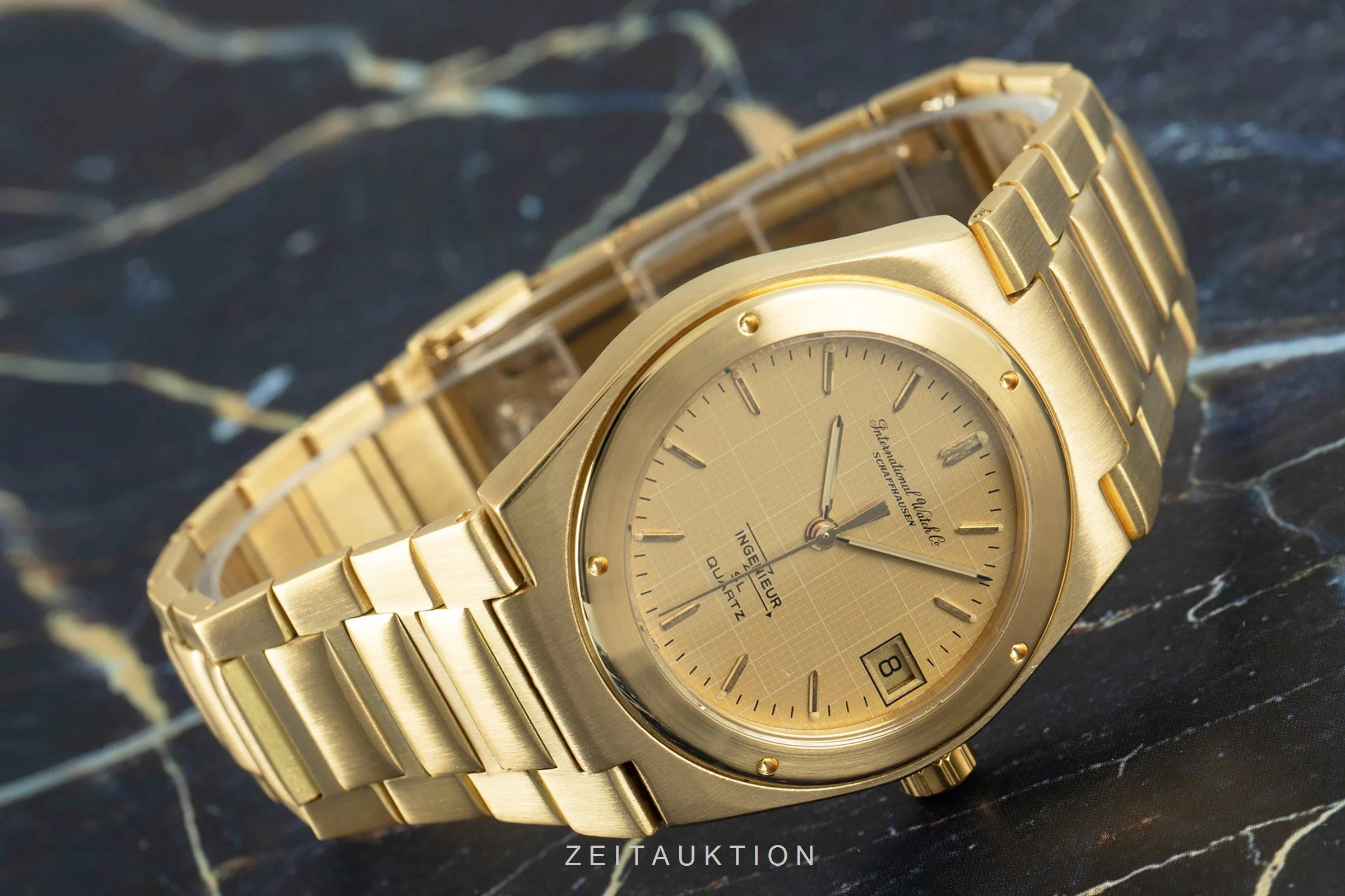 IWC Ingenieur 18 ct gold quartz men's watch 9703  [2105676] - Image 2