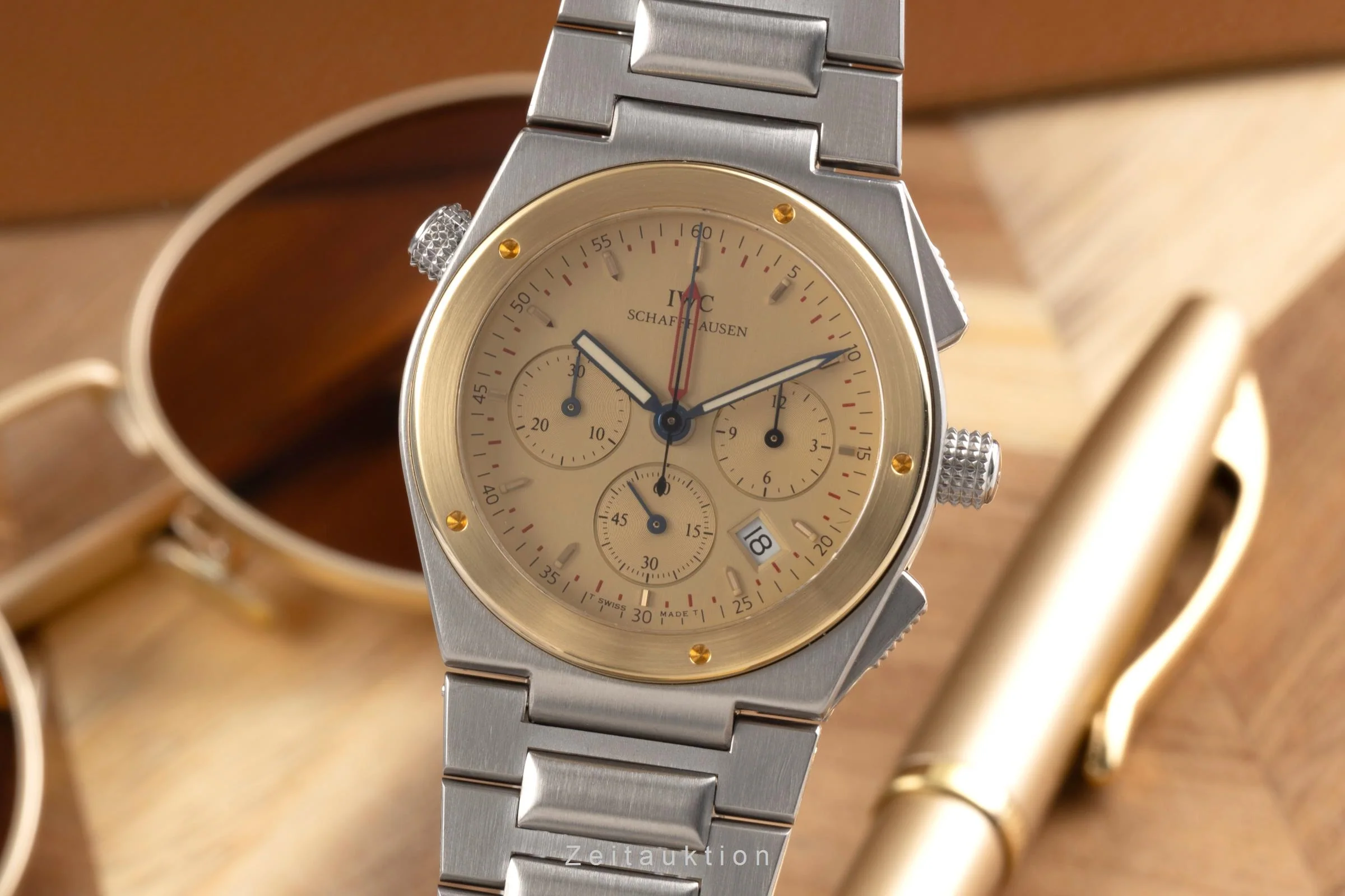 IWC Ingenieur chronograph steel / gold quartz men's watch IW380505  [2502519] - Image 2
