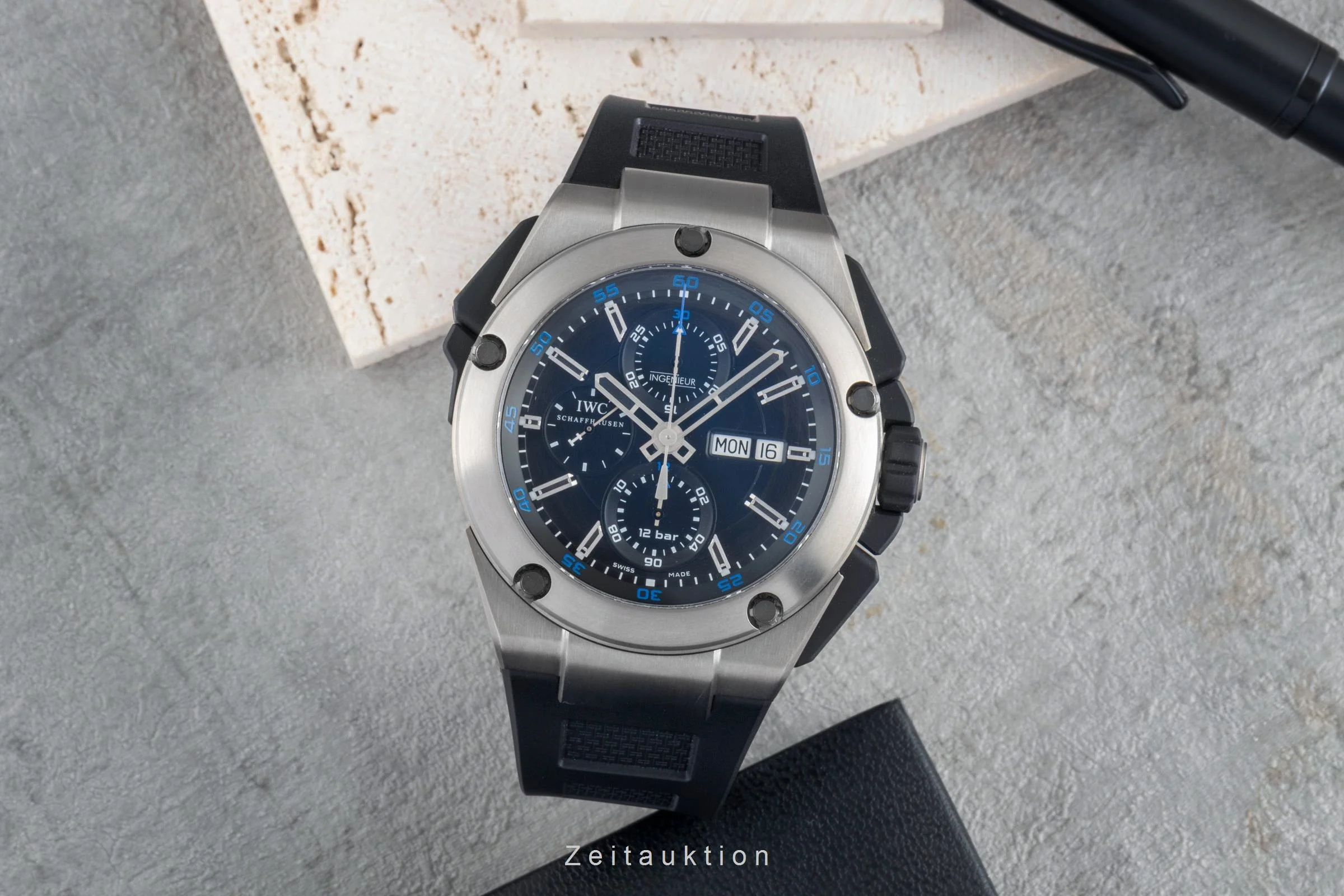 IWC Ingenieur chronograph titanium automatic men's watch IW376501  [2505597] - Image 4