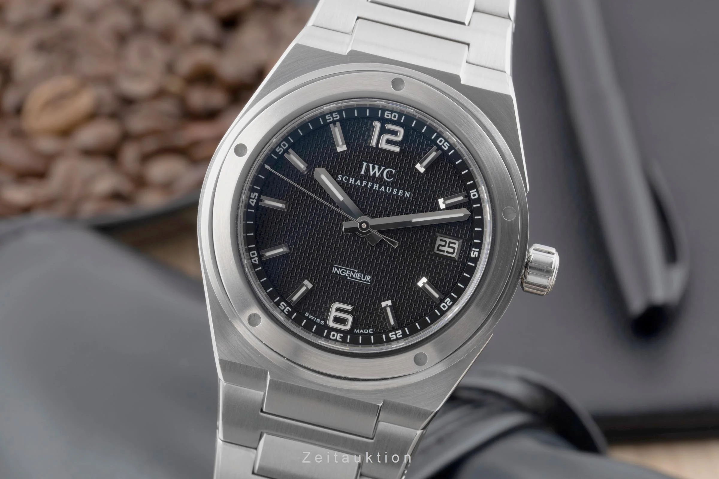 IWC Ingenieur steel automatic men's watch IW322701 LP: 12900EUR  [2504129] - Image 2