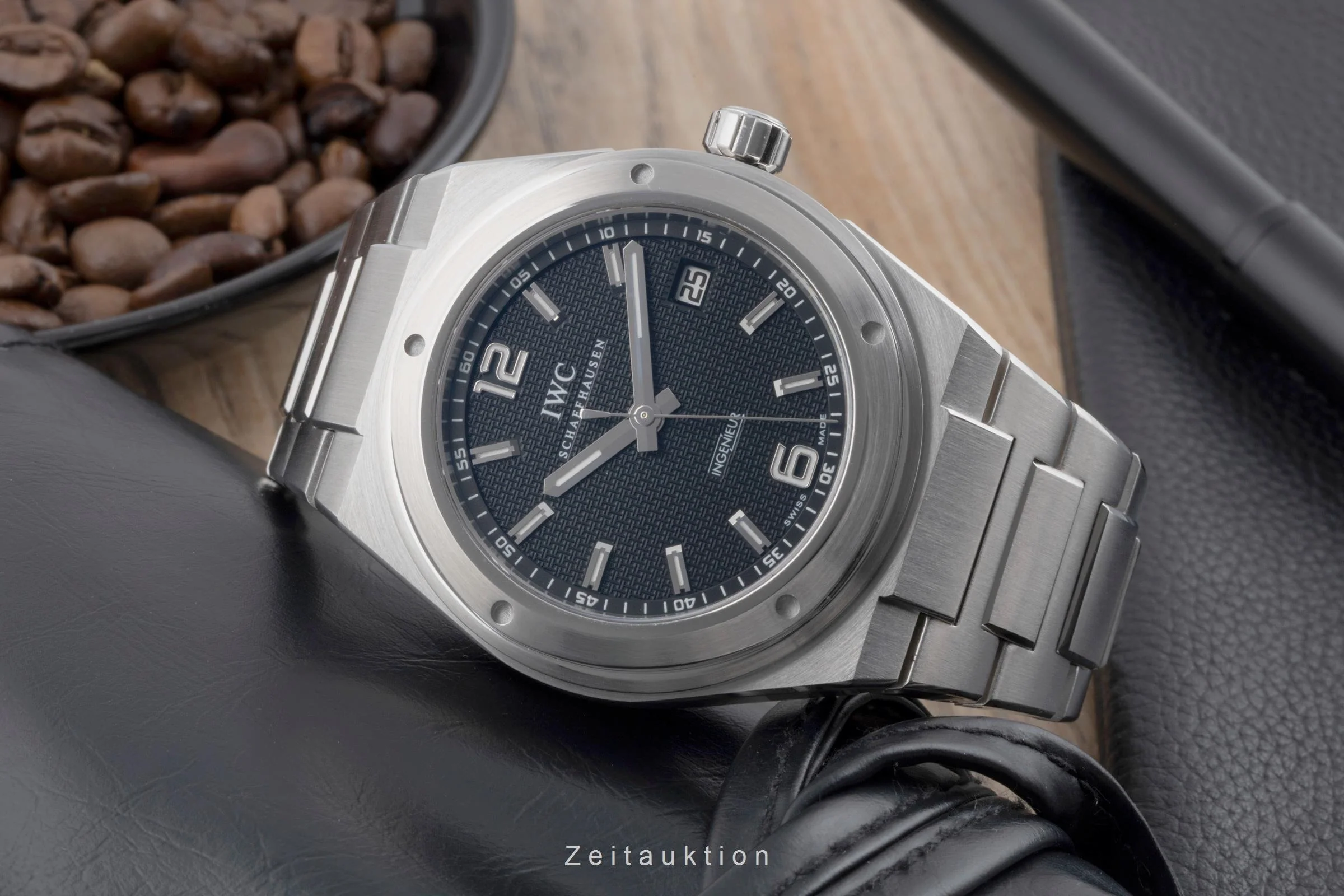 IWC Ingenieur steel automatic men's watch IW322701 LP: 12900EUR  [2504129] - Image 3