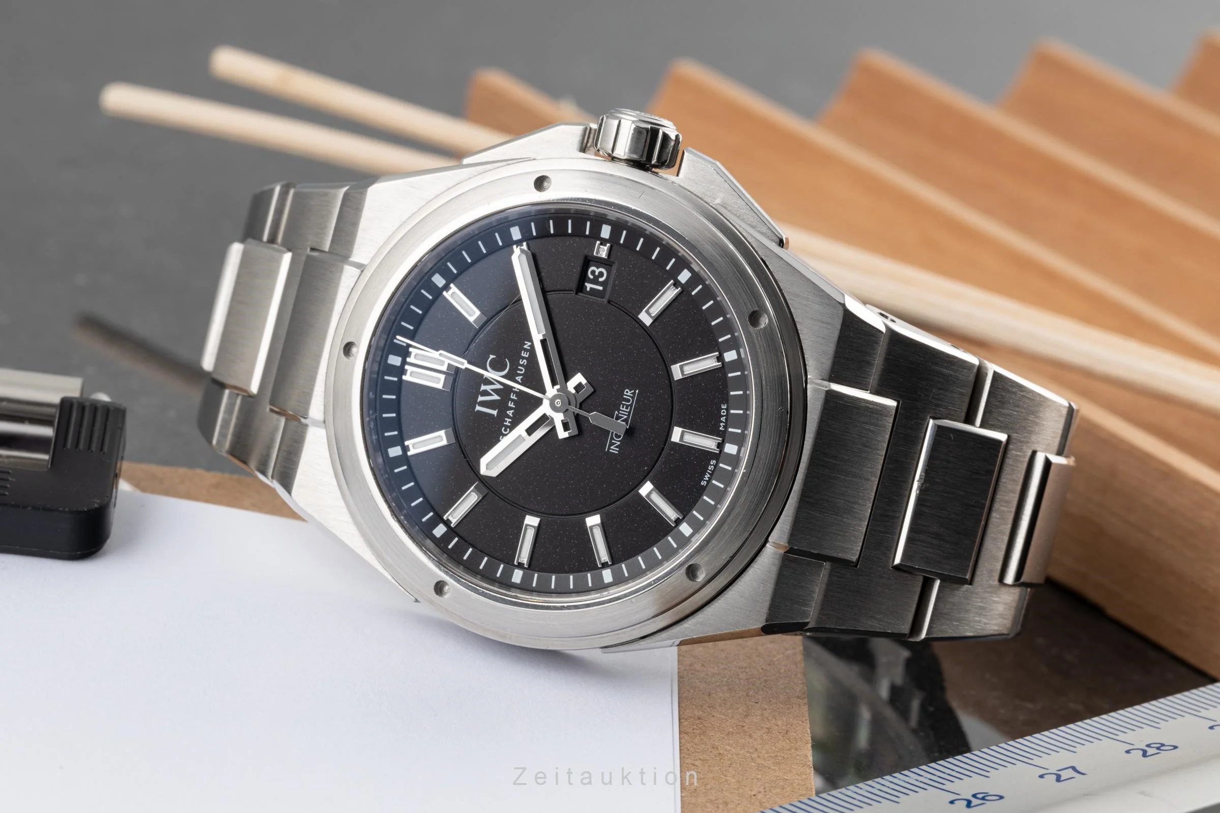 IWC Ingenieur steel automatic men's watch IW323902 LP: 12900EUR  [2302537] - Image 2