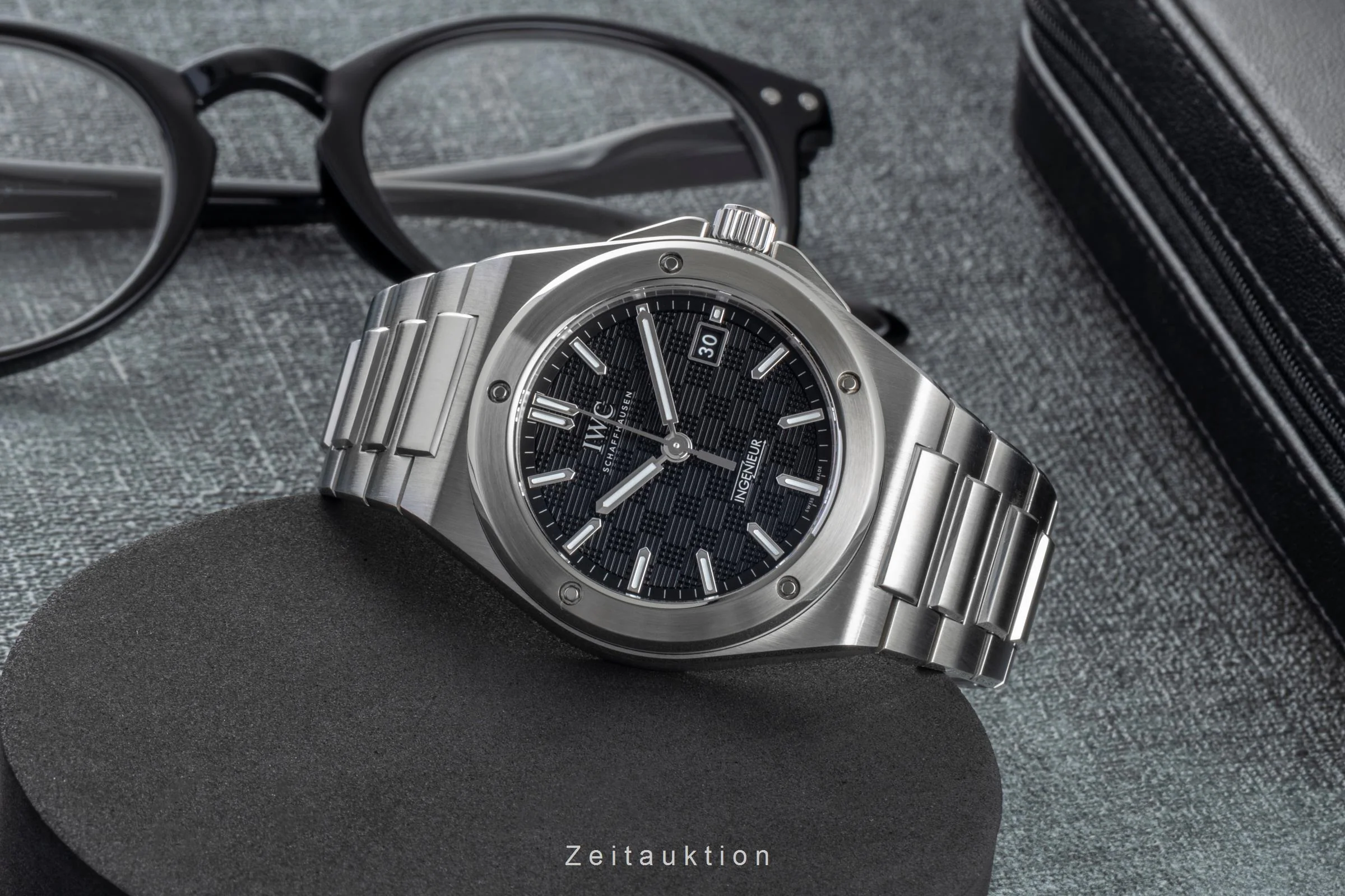 IWC Ingenieur steel automatic men's watch IW328901 LP: 12900EUR  [2506719] - Image 3