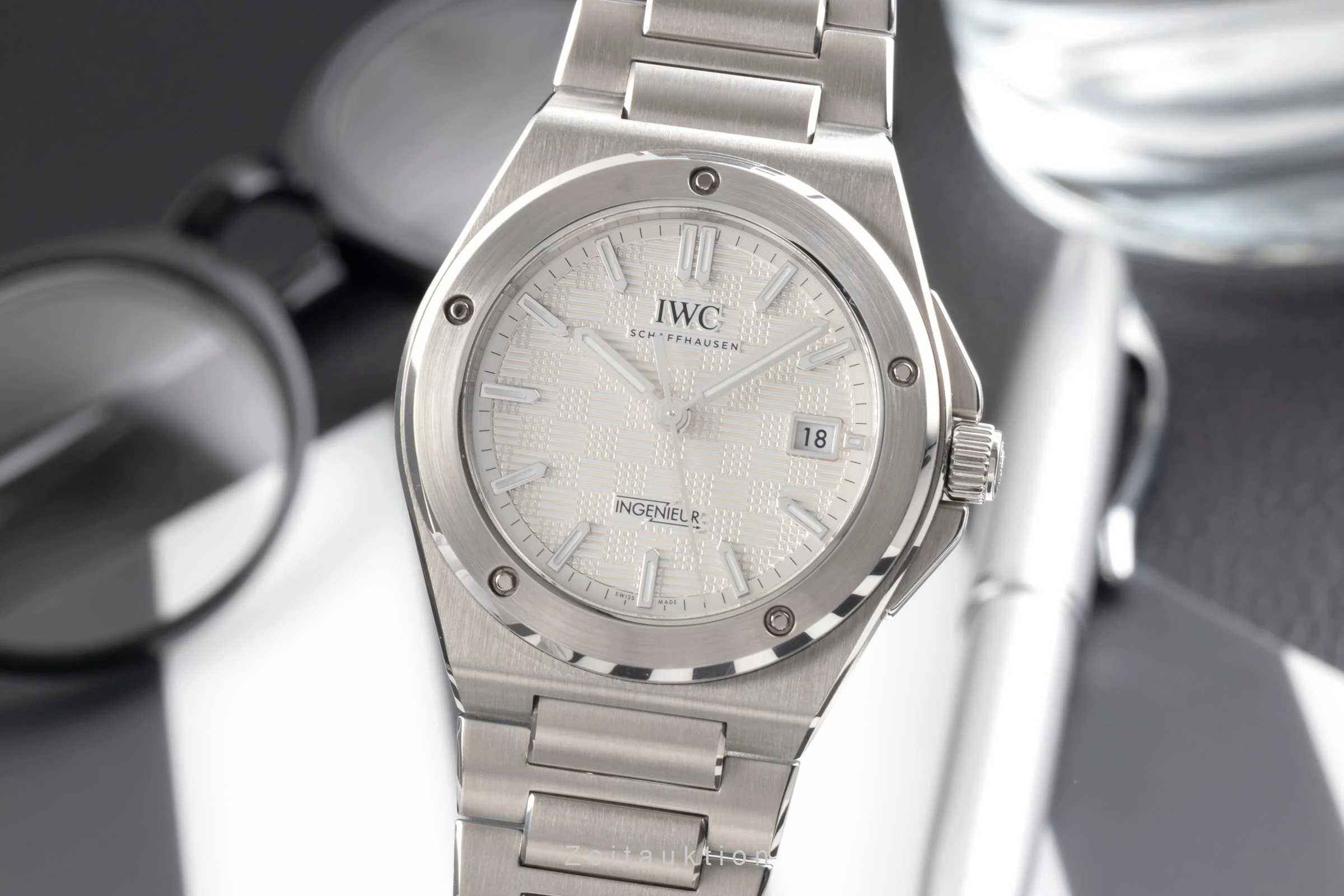 IWC Ingenieur steel automatic men's watch IW328902 LP: 129000EUR  [2503847] - Image 2