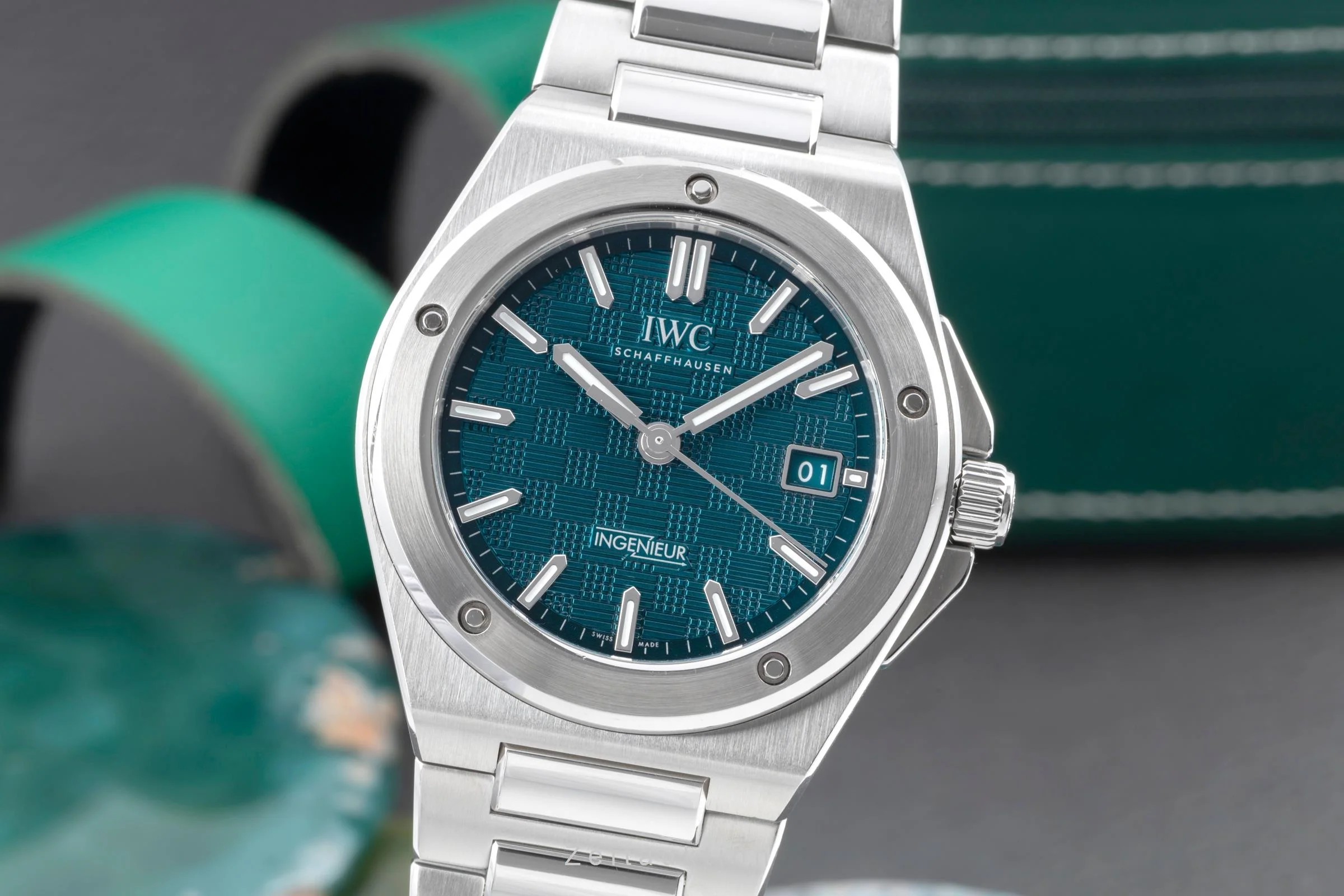 IWC Ingenieur steel automatic men's watch IW328903 LP: 12900EUR  [2505270] - Image 2