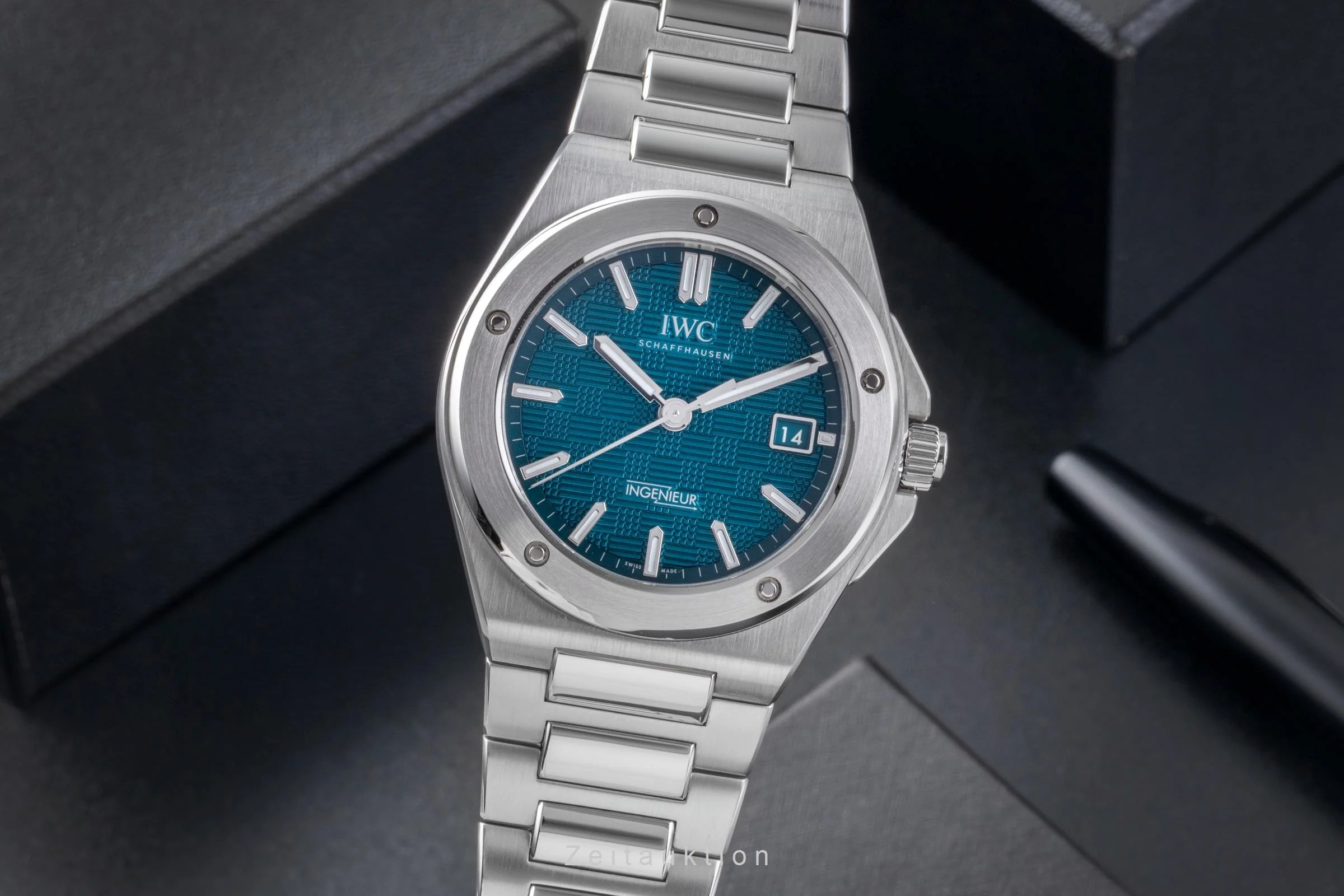 IWC Ingenieur steel automatic men's watch IW328903 LP: 12900EUR  [2506394] - Image 2