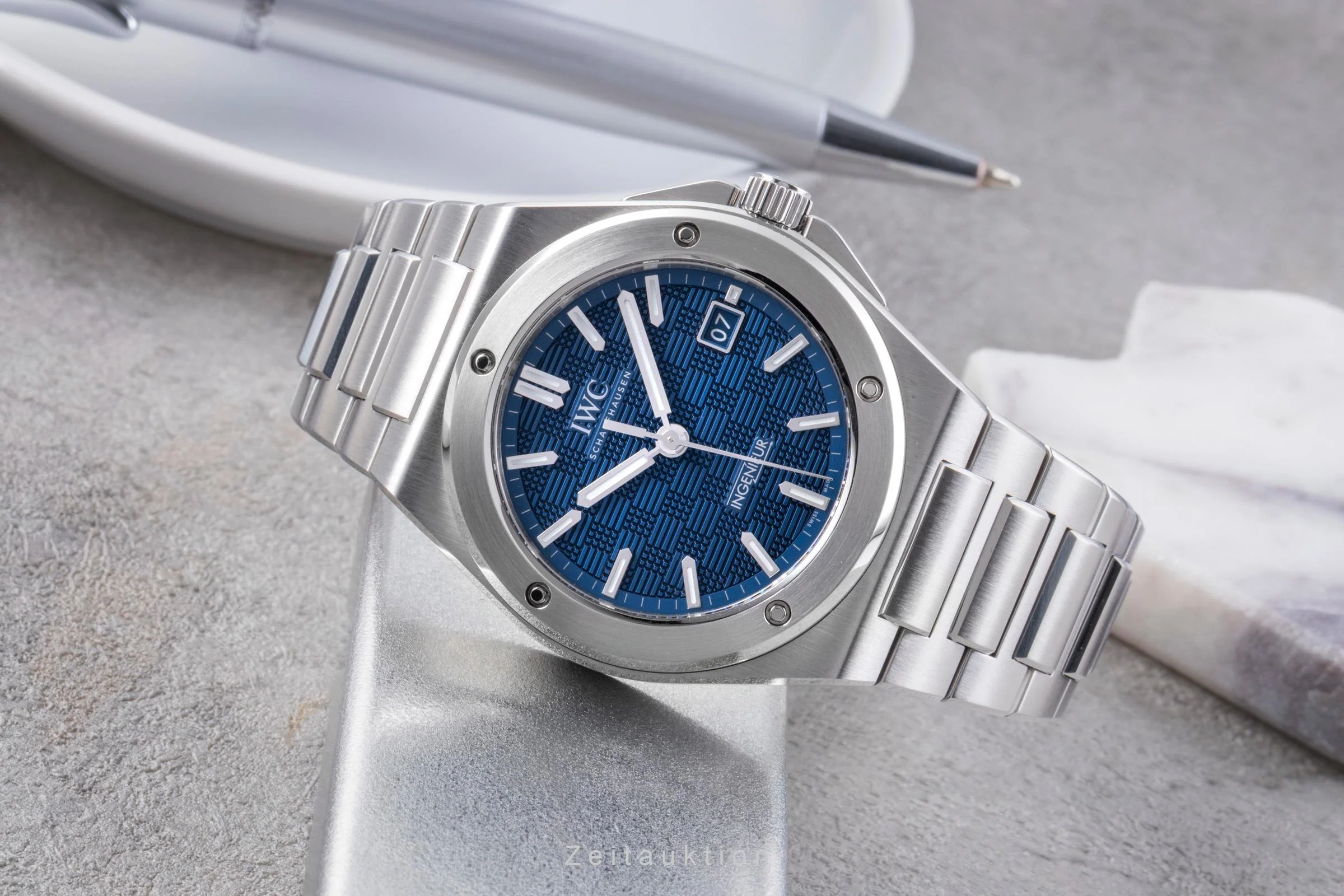 IWC Ingenieur steel automatic men's watch IW328907 LP: 12900EUR  [2506095] - Image 3