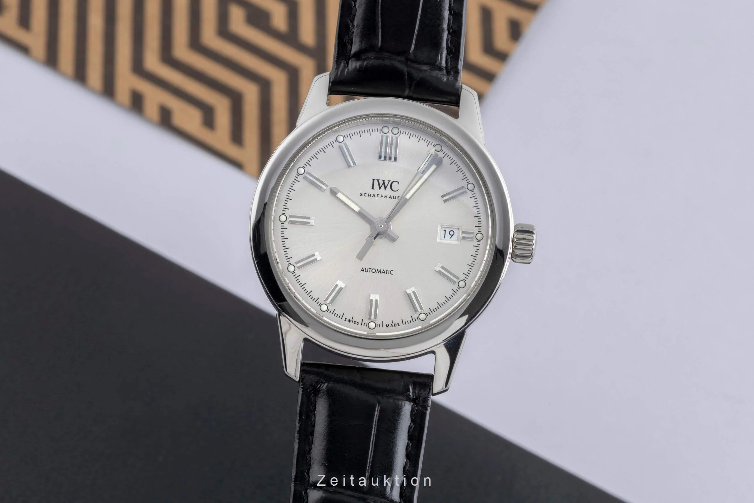 IWC Ingenieur steel automatic men's watch IW357001  [2502217] - Image 2