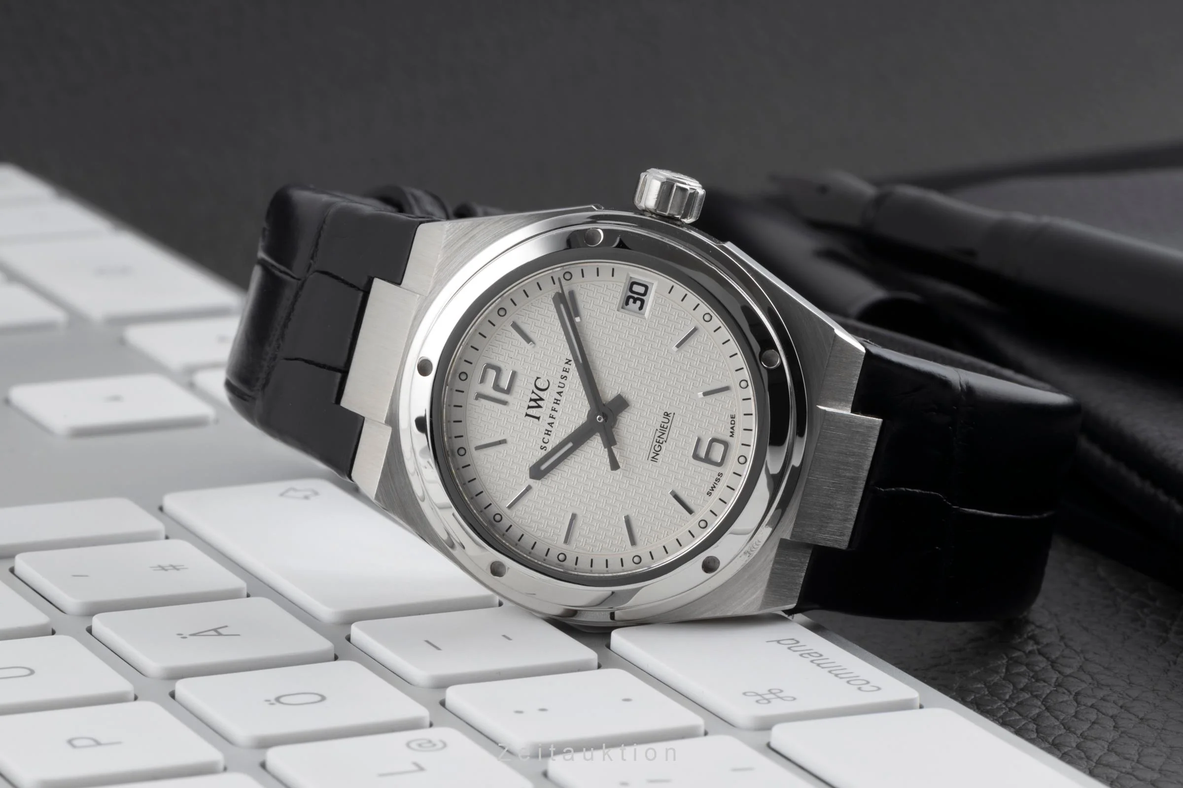 IWC Ingenieur steel automatic men's watch IW451502  [2503890] - Image 3