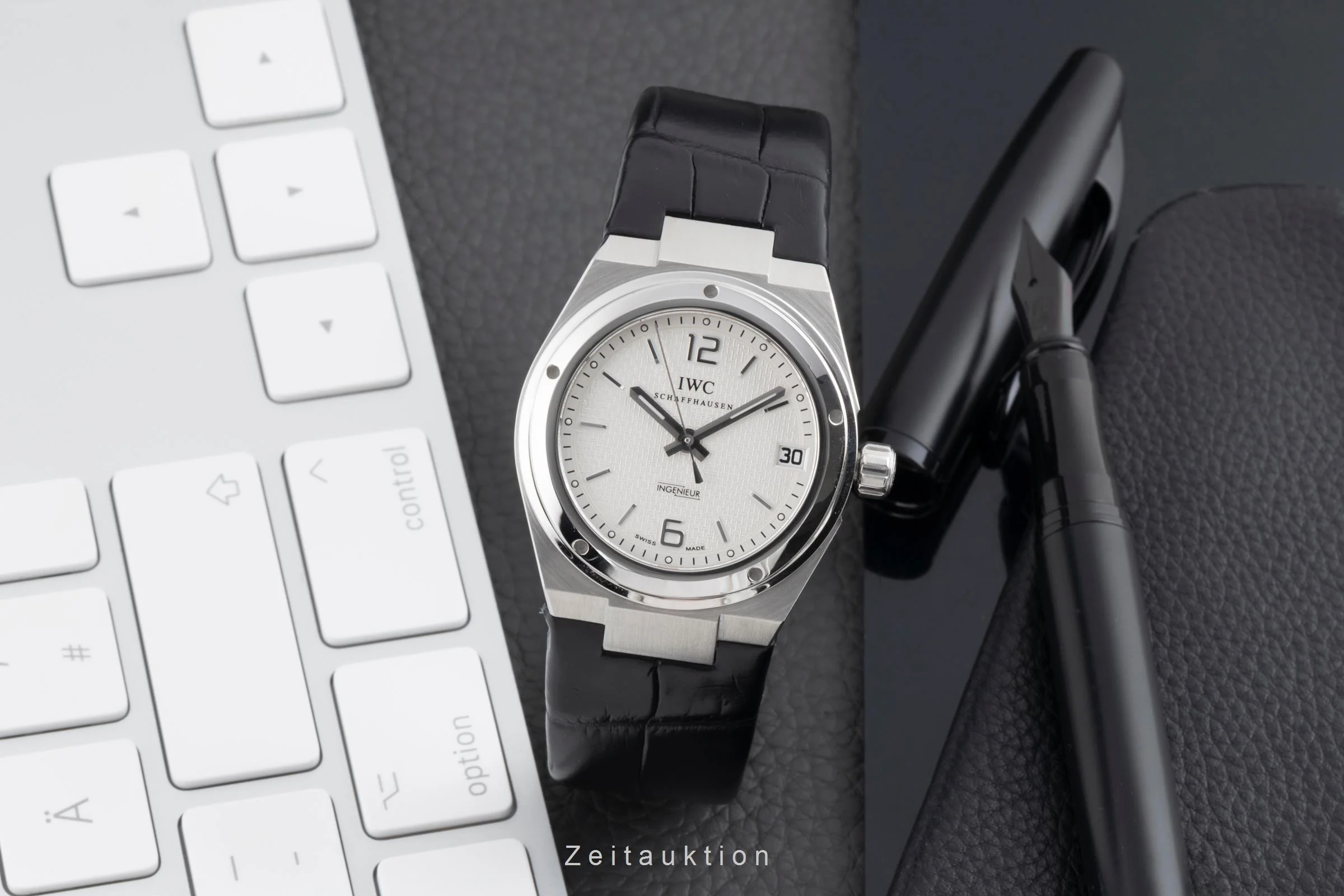 IWC Ingenieur steel automatic men's watch IW451502  [2503890] - Image 4