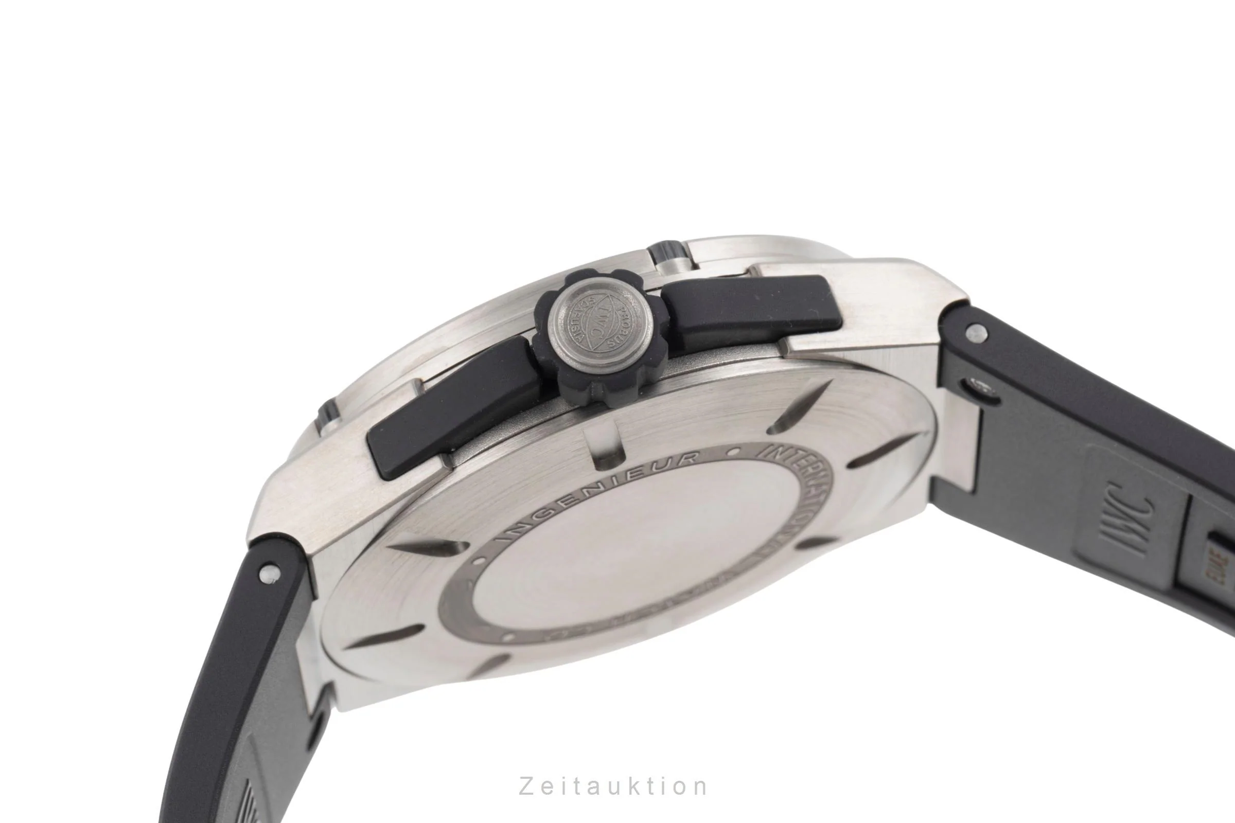 IWC Ingenieur titanium automatic men's watch IW326403  [2506648] - Image 13