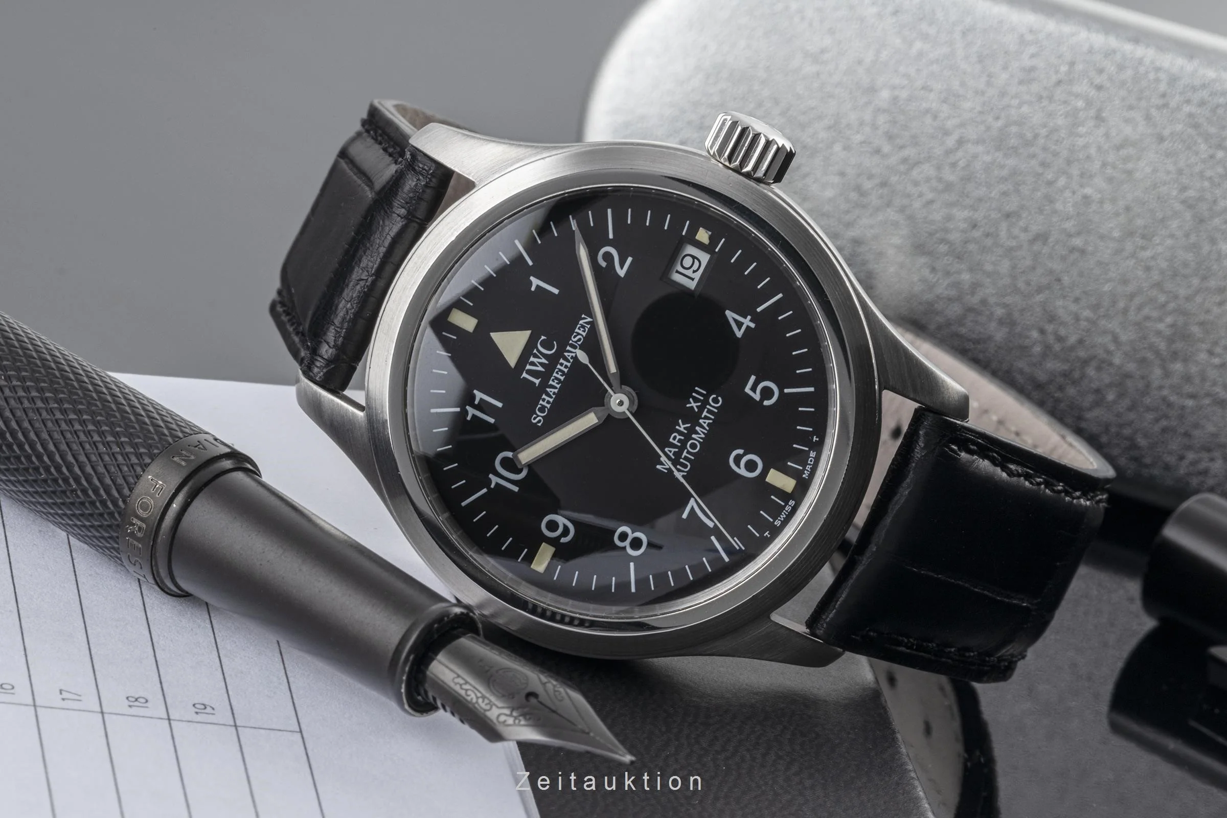 IWC Mark XII steel automatic men's watch IW3241  [2300621] - Image 2