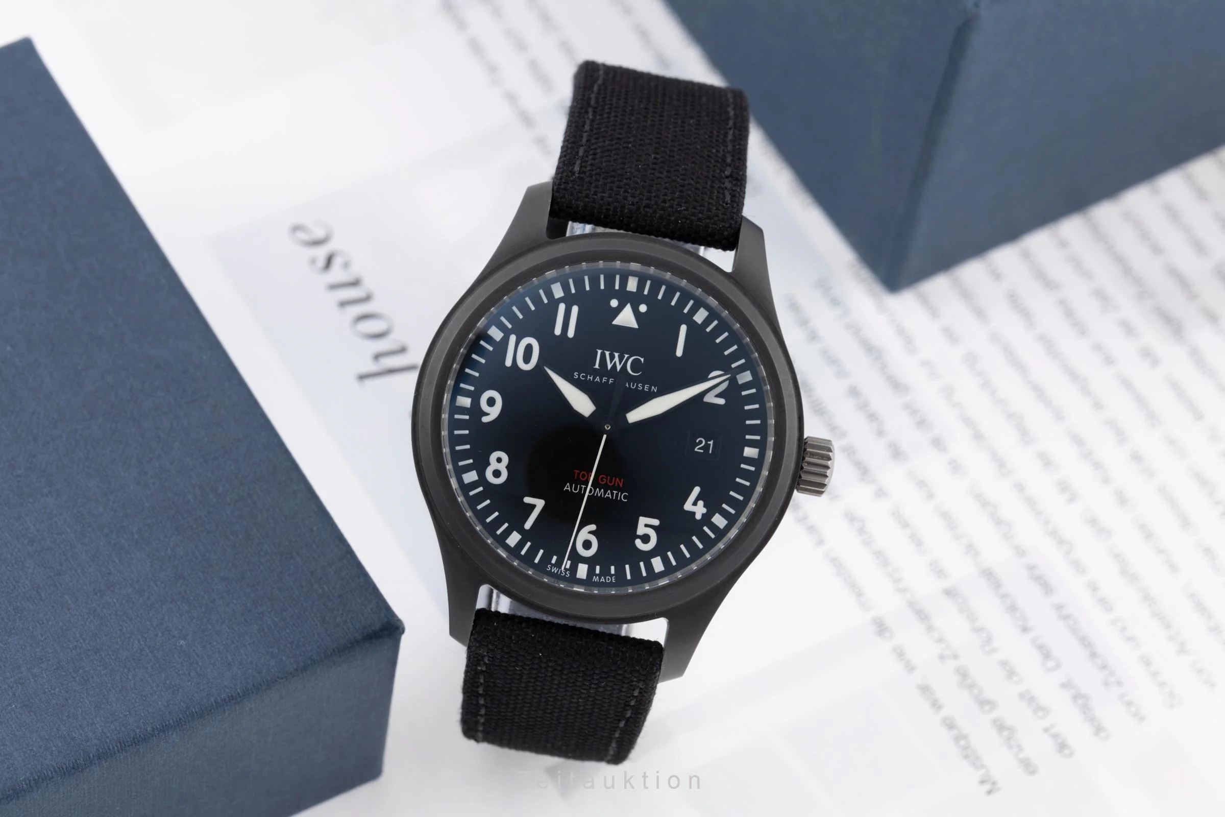 IWC Pilot ceramic / titanium automatic men's watch IW326901  [2506469] - Image 4