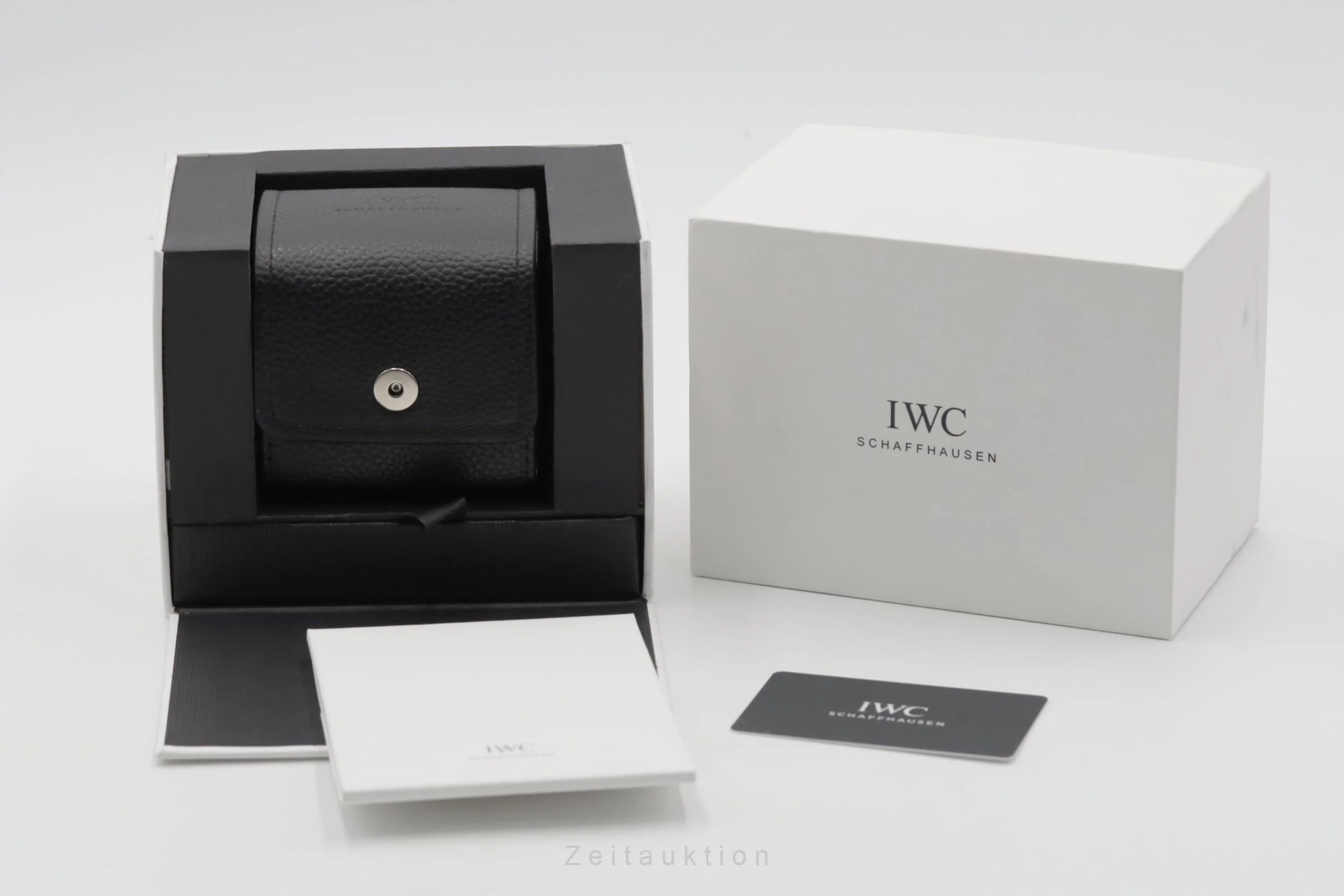 IWC Pilot ceramic / titanium automatic men's watch IW326901  [2506469] - Image 9