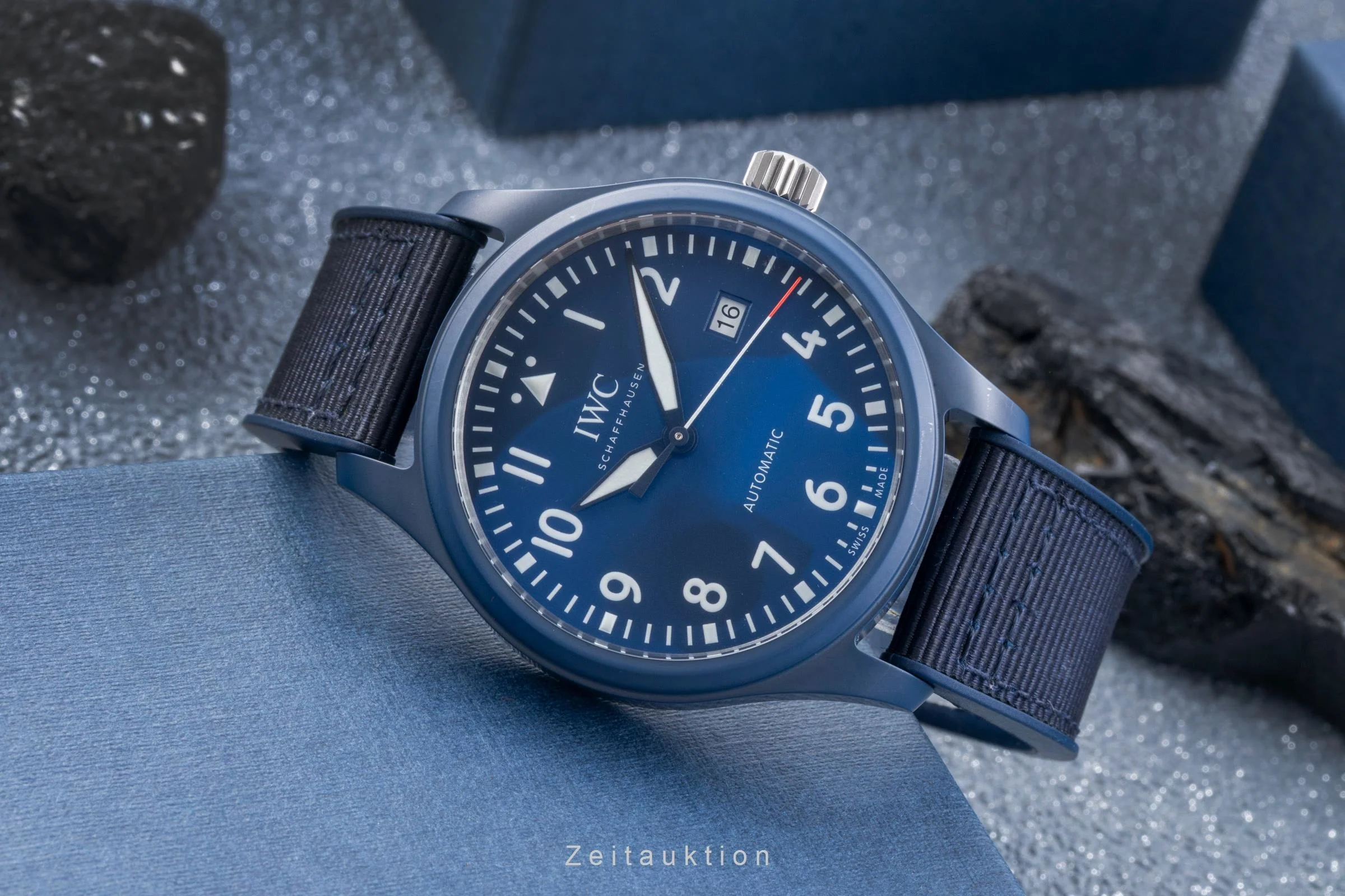 IWC Pilot ceramic / titanium automatic men's watch IW328101 LP: 7000EUR Limited  [2506355] - Image 3