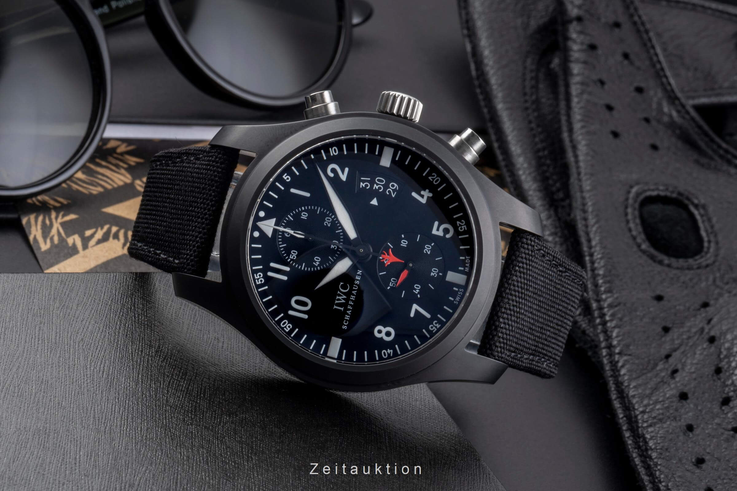 IWC Pilot chronograph ceramic / titanium automatic men's watch IW388001 LP: 9900EUR  [2501056] - Image 3