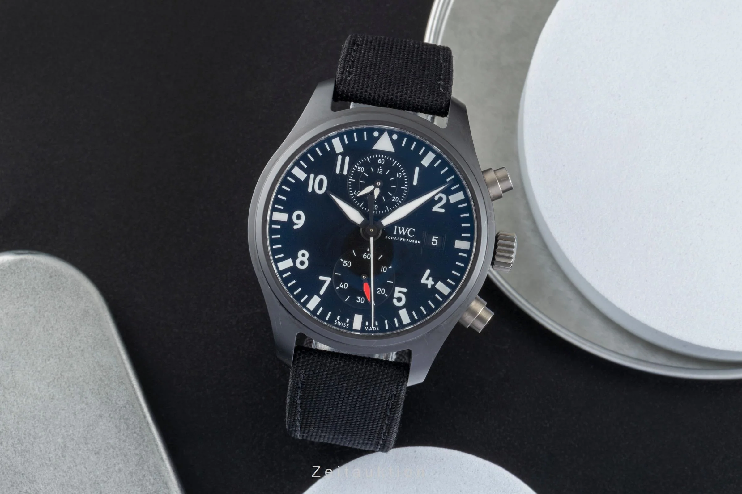 IWC Pilot chronograph ceramic / titanium automatic men's watch IW389001 LP: 9900EUR  [2506356] - Image 4