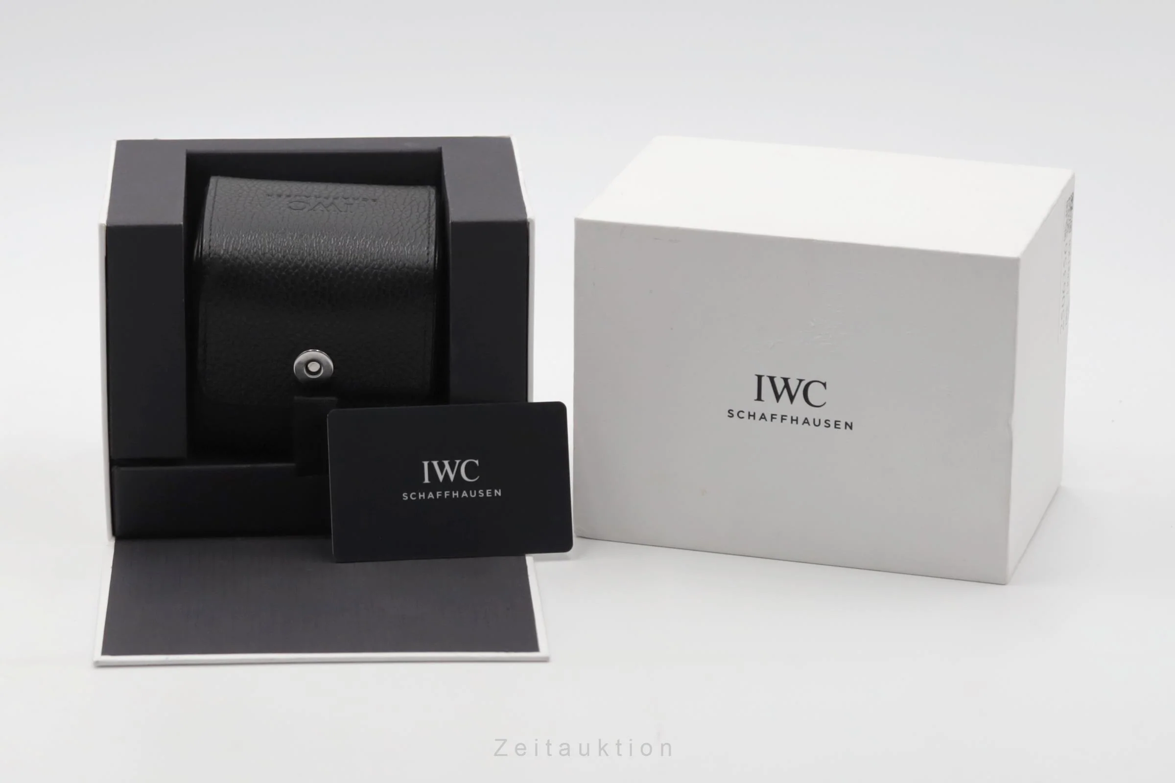 IWC Pilot chronograph ceramic / titanium automatic men's watch IW389001 LP: 9900EUR  [2506356] - Image 9