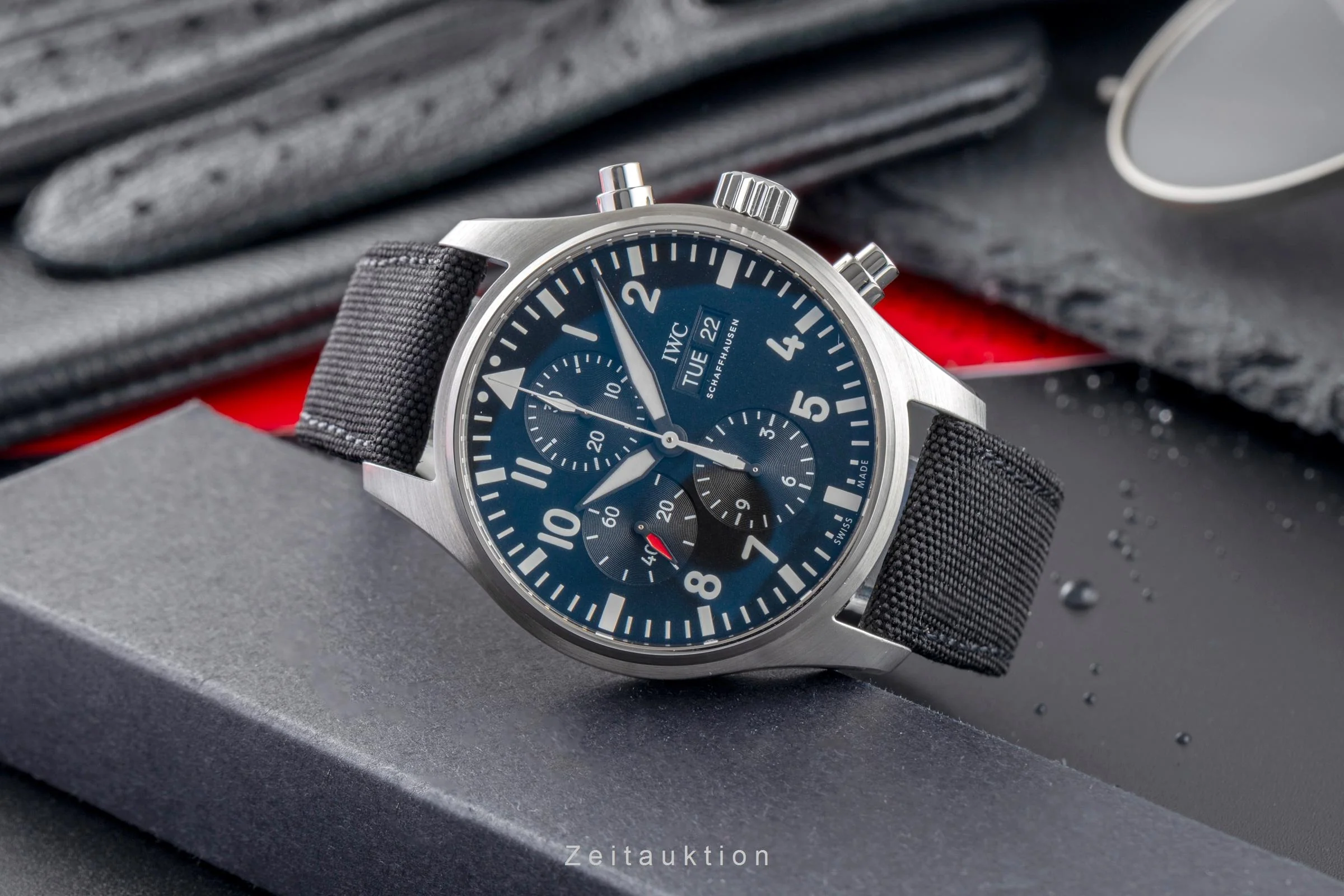 IWC Pilot chronograph steel automatic men's watch IW377709 LP: 7300EUR  [2500908] - Image 3