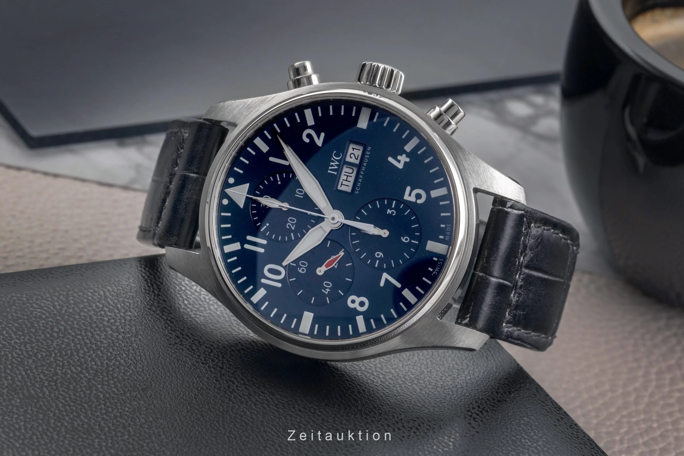 IWC Pilot chronograph steel automatic men's watch IW377714 LP: 7800EUR  [2504471] - Image 3