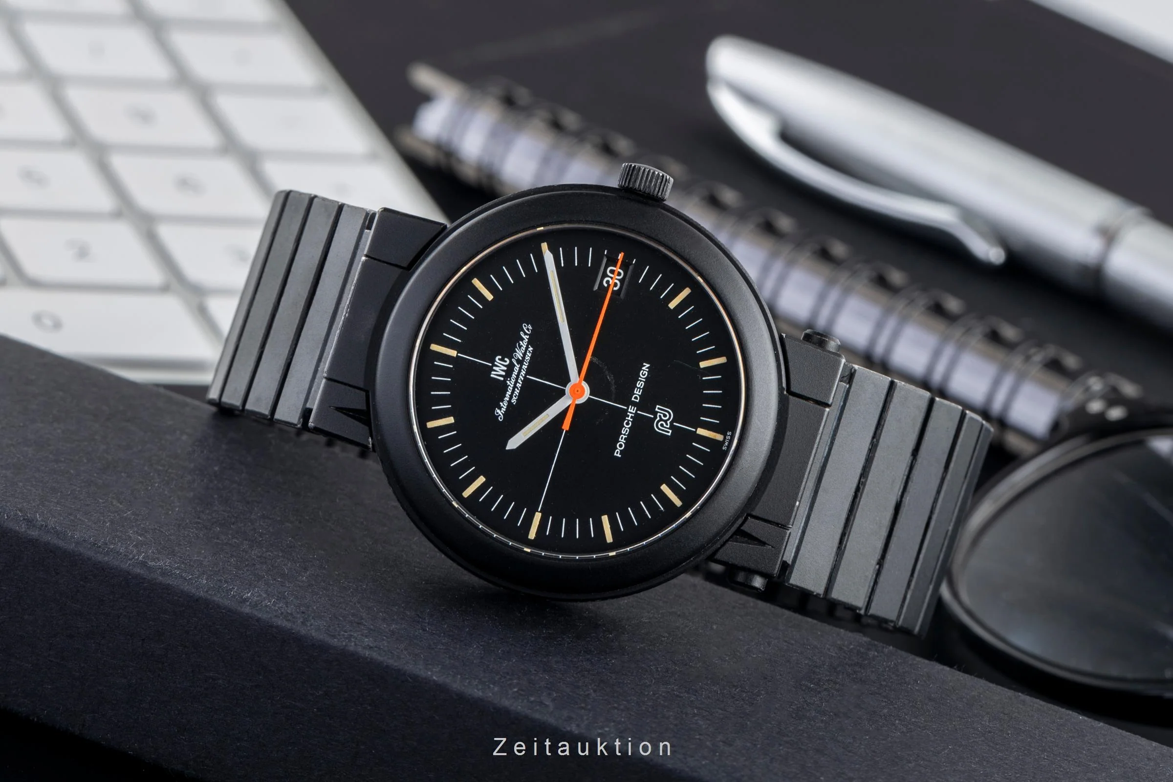 IWC Porsche Design aluminium automatic men's watch IW3510  [2502649] - Image 3